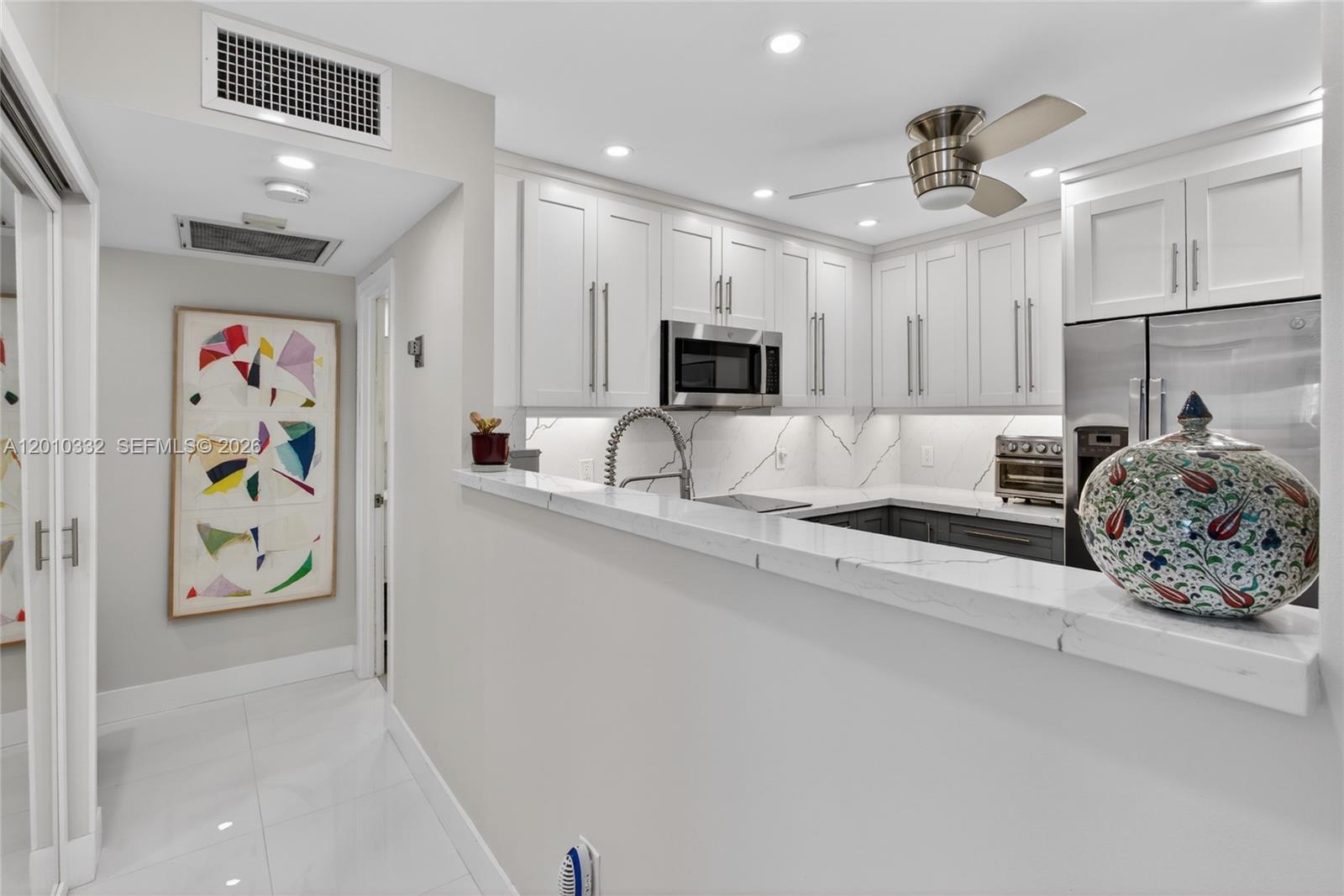 22H 2 / 2 1240 sq. ft. $ 2026-04-30 0 Photo