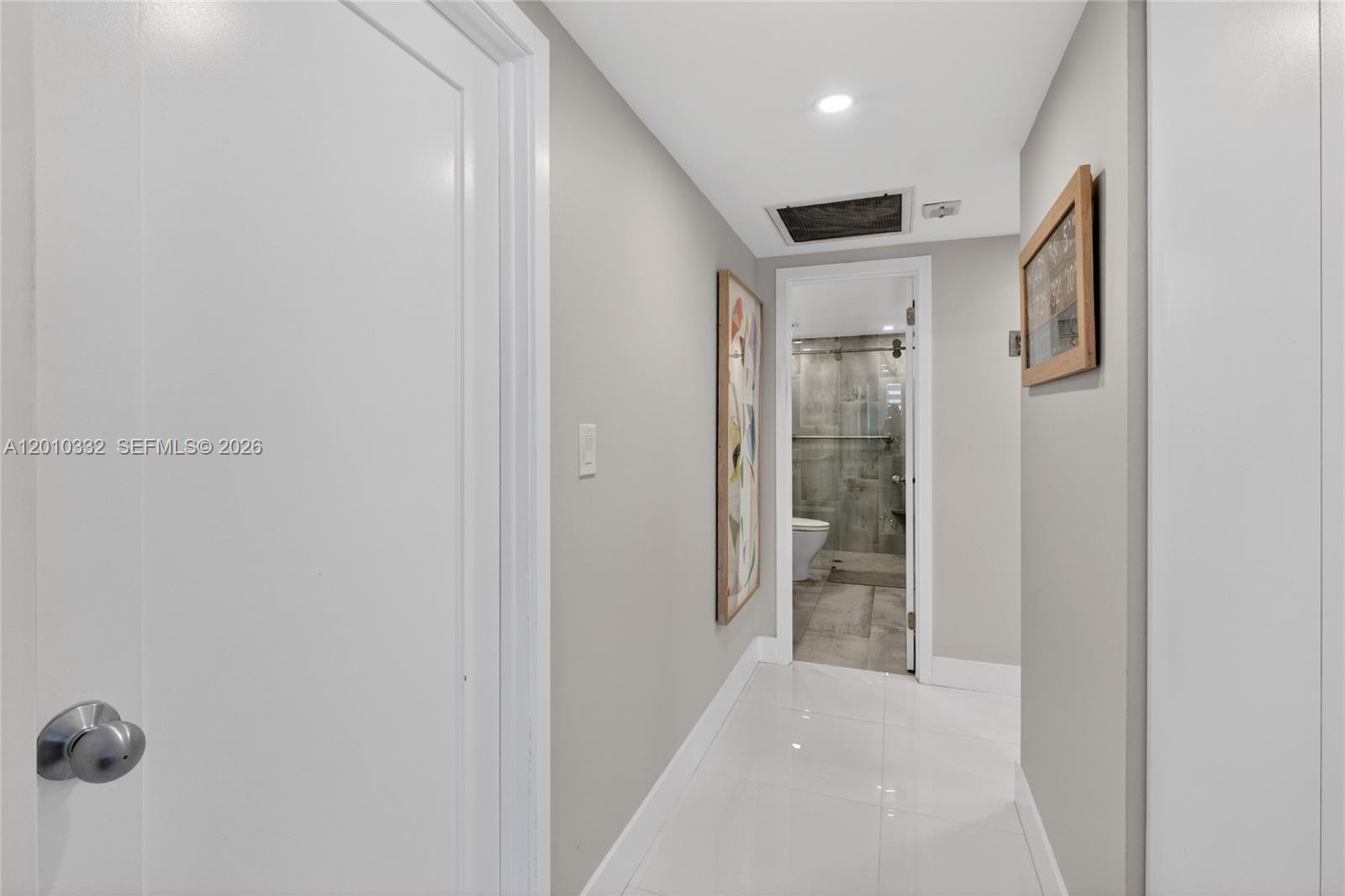 22H 2 / 2 1240 sq. ft. $ 2026-04-30 0 Photo
