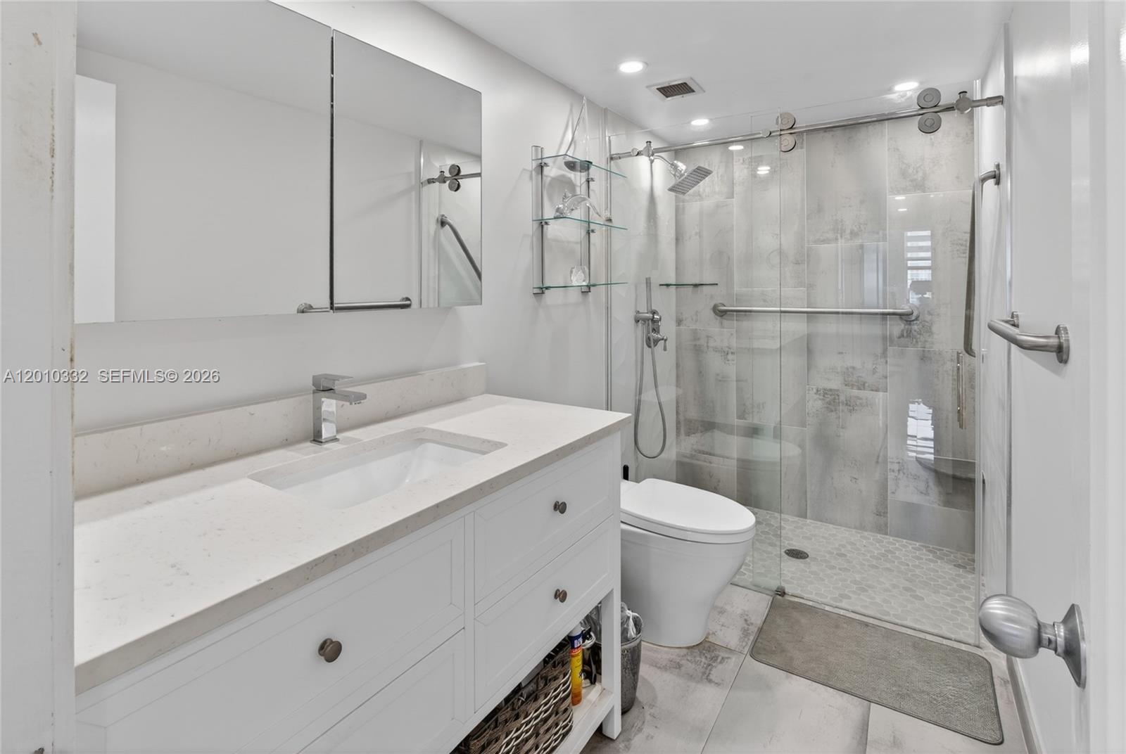 22H 2 / 2 1240 sq. ft. $ 2026-04-30 0 Photo