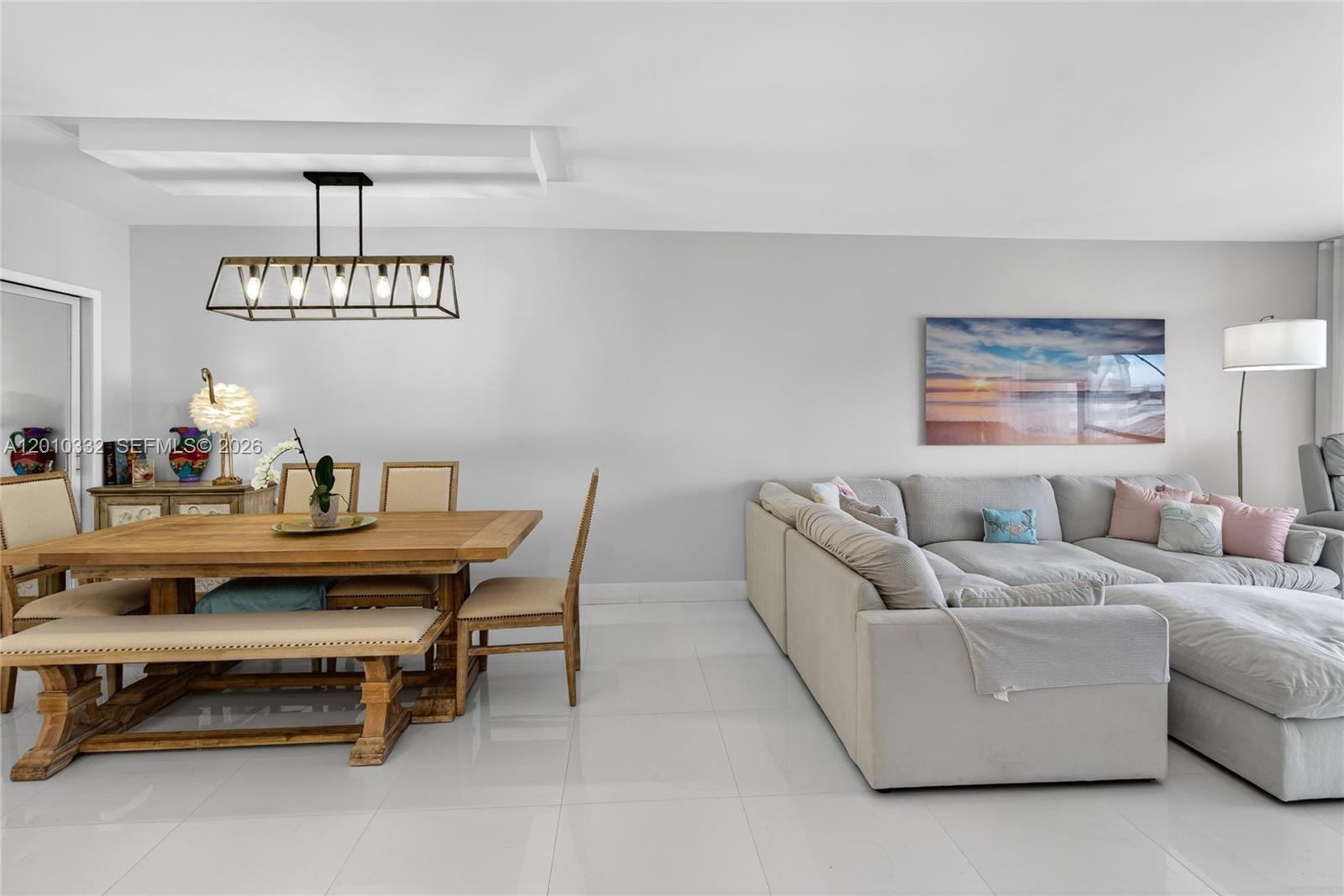 22H 2 / 2 1240 sq. ft. $ 2026-04-30 0 Photo