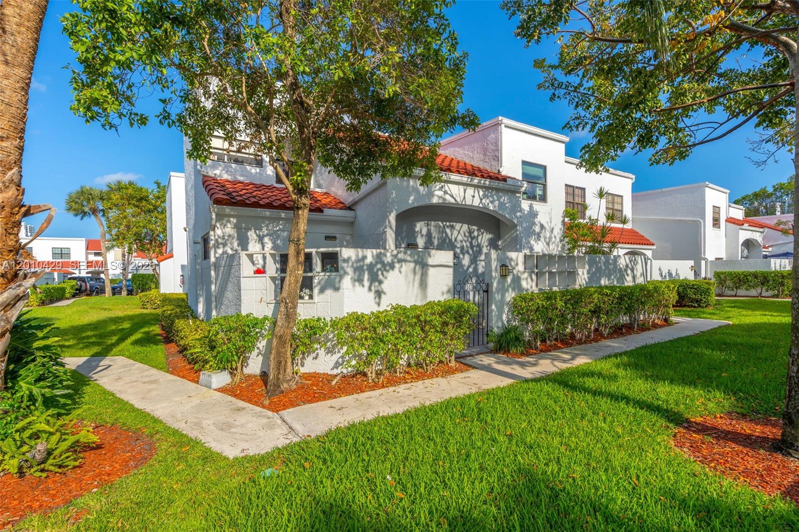 Photo of 20904 Leeward Ct (20904), Aventura, Florida, 33180 -