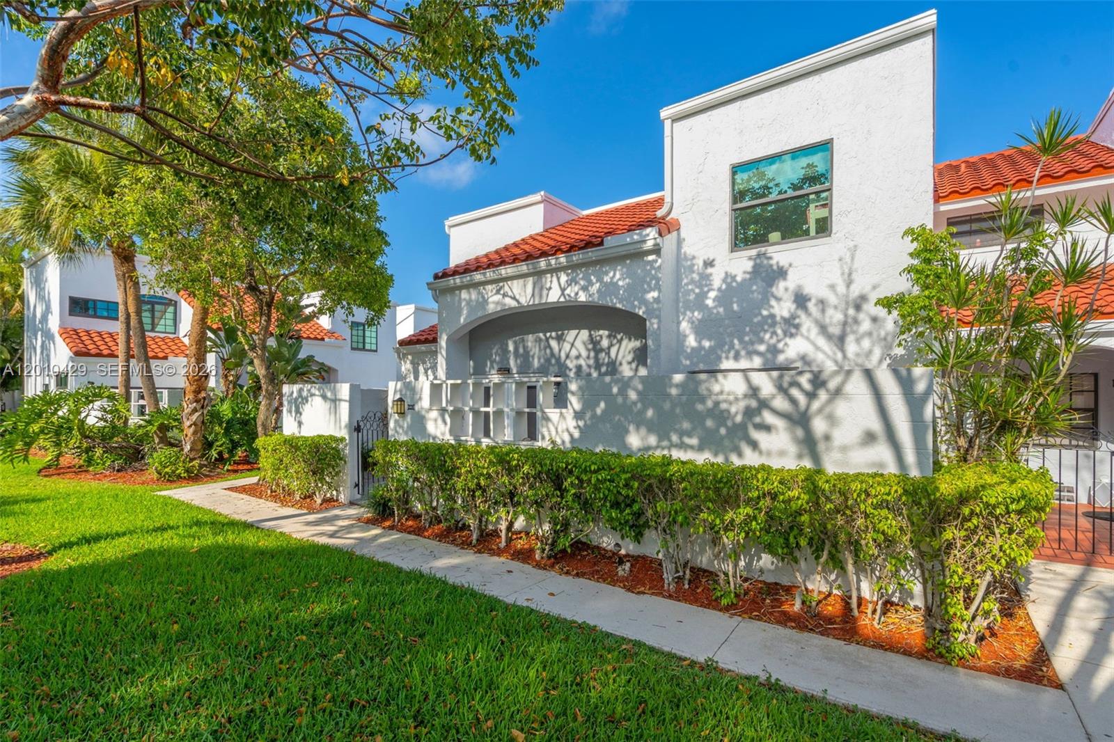 Photo of 20904 Leeward Ct (20904), Aventura, Florida, 33180 -