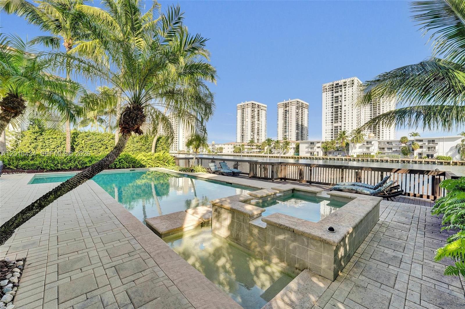 Photo of 1575 Windjammer Way  (1575), Hollywood, Florida, 33019 - 