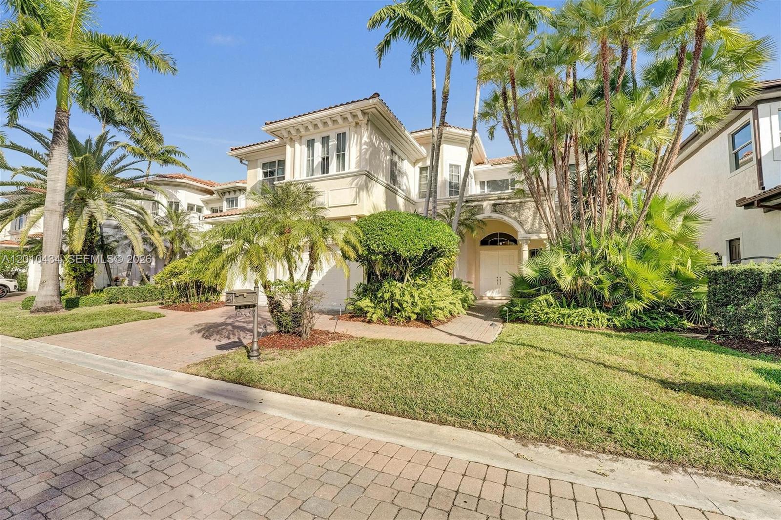 Photo of 1575 Windjammer Way  (1575), Hollywood, Florida, 33019 - 