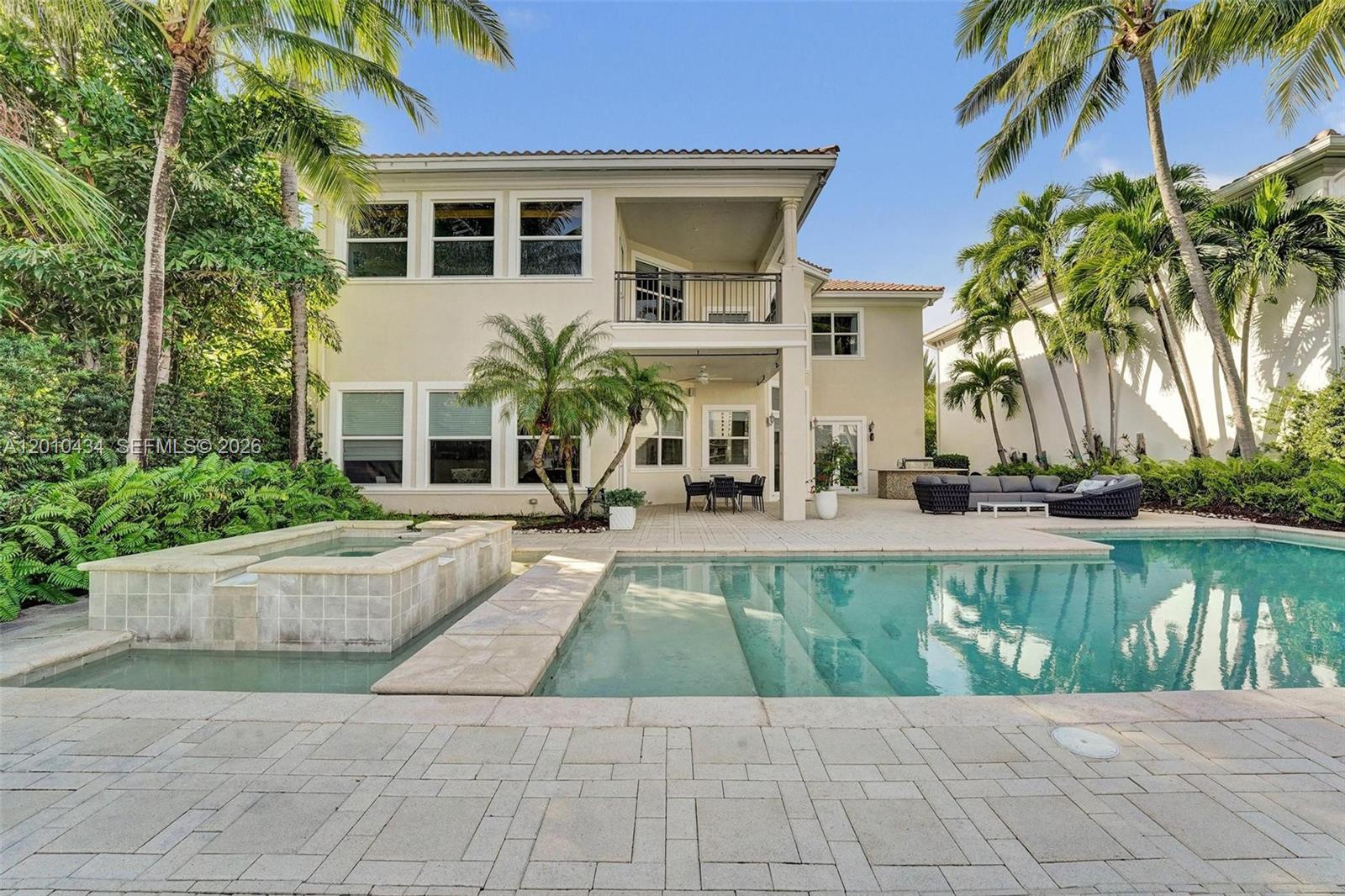 Photo of 1575 Windjammer Way  (1575), Hollywood, Florida, 33019 - 