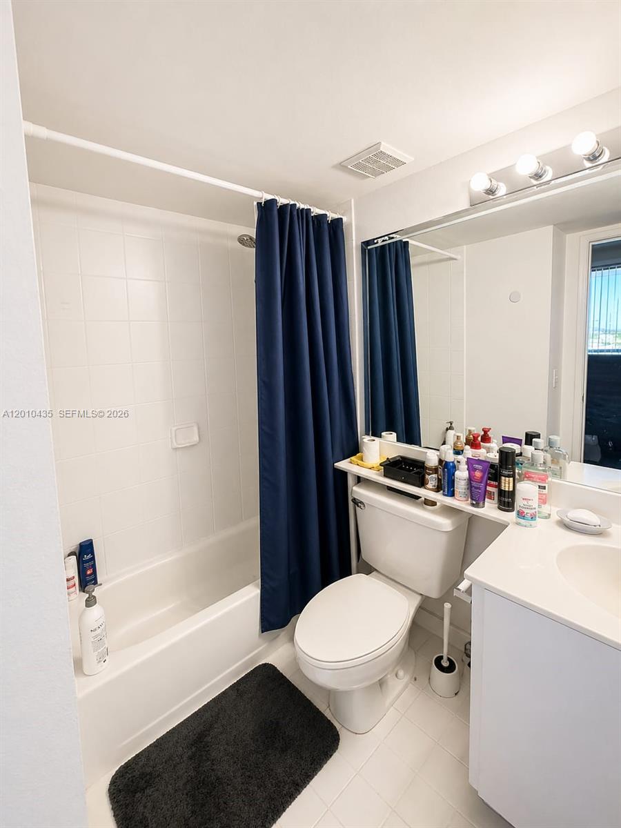 Photo of 3300 191st St  #1803, Aventura, Florida, 33180 - 