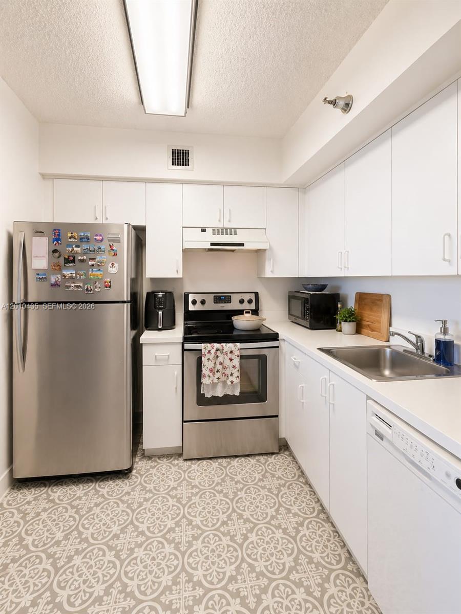 Photo of 3300 191st St  #1803, Aventura, Florida, 33180 - 