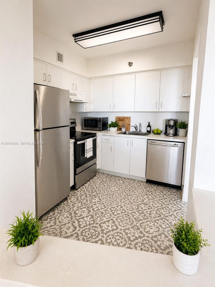 Photo of 3300 191st St  #1803, Aventura, Florida, 33180 - 