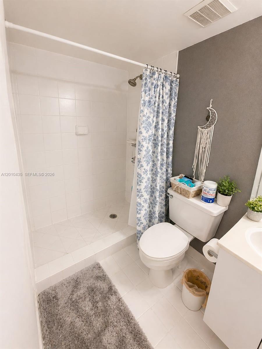 Photo of 3300 191st St  #1803, Aventura, Florida, 33180 - 