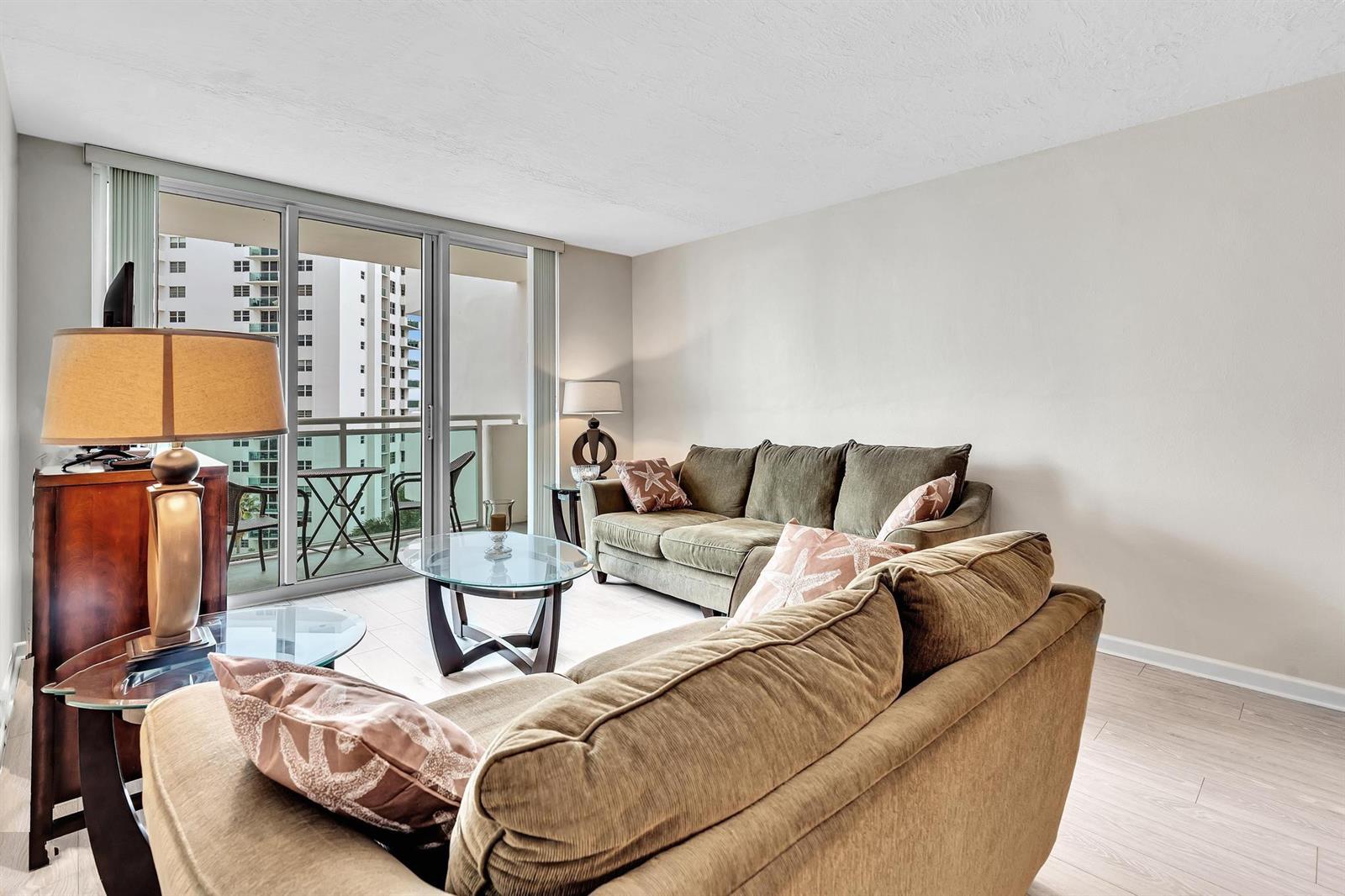 Photo of 3000 Ocean  #714, Hollywood, Florida, 33019 - Photo 14