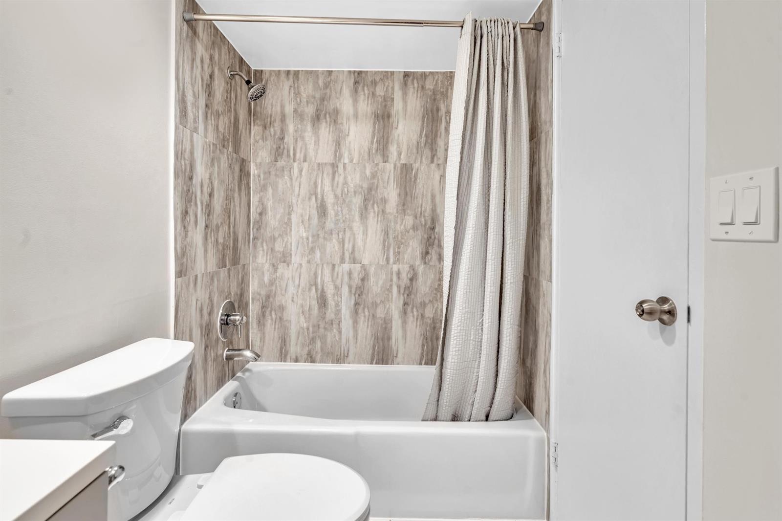 Photo of 3000 Ocean  #714, Hollywood, Florida, 33019 - Photo 36