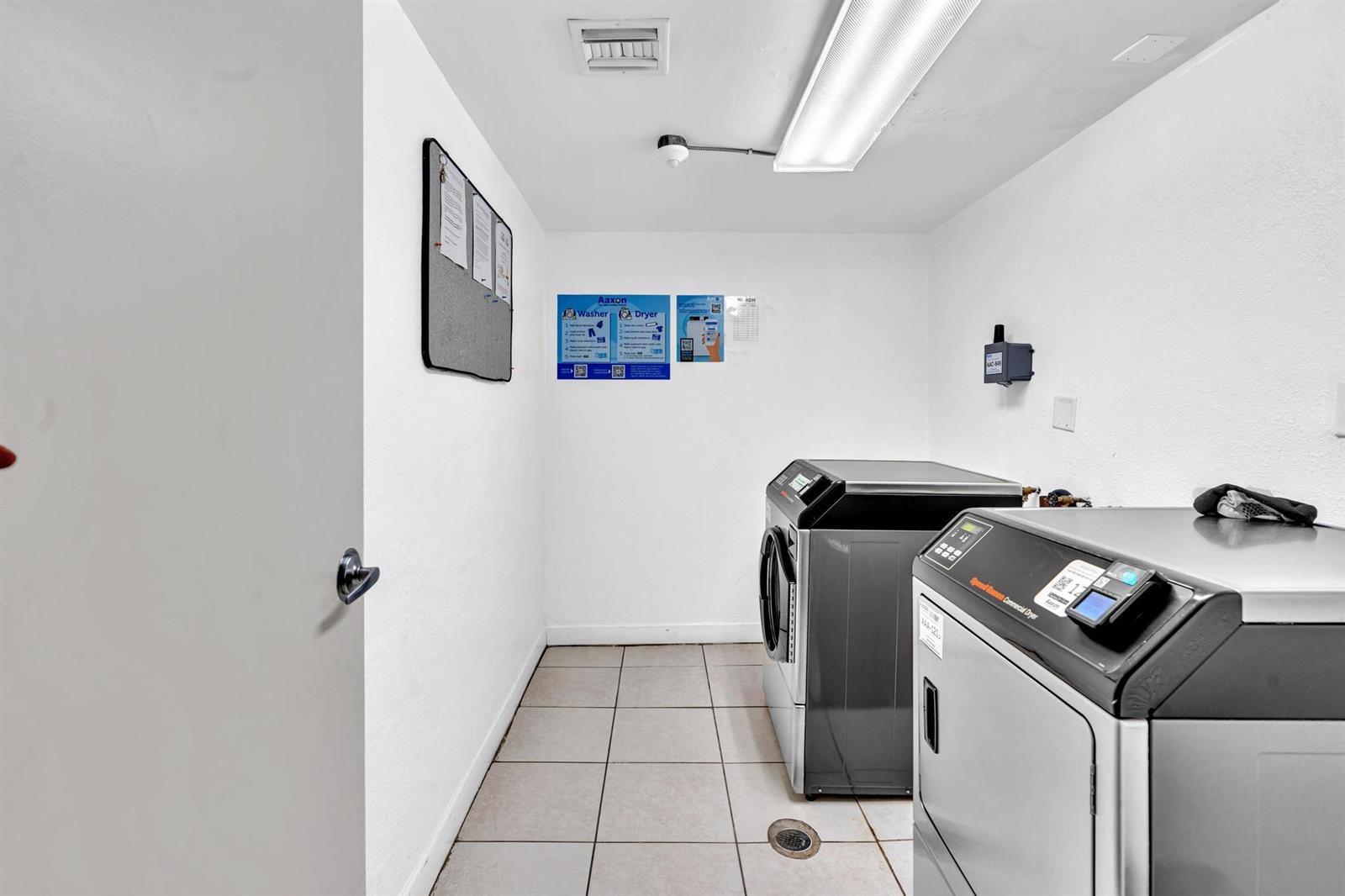 Photo of 3000 Ocean  #714, Hollywood, Florida, 33019 - Photo 37