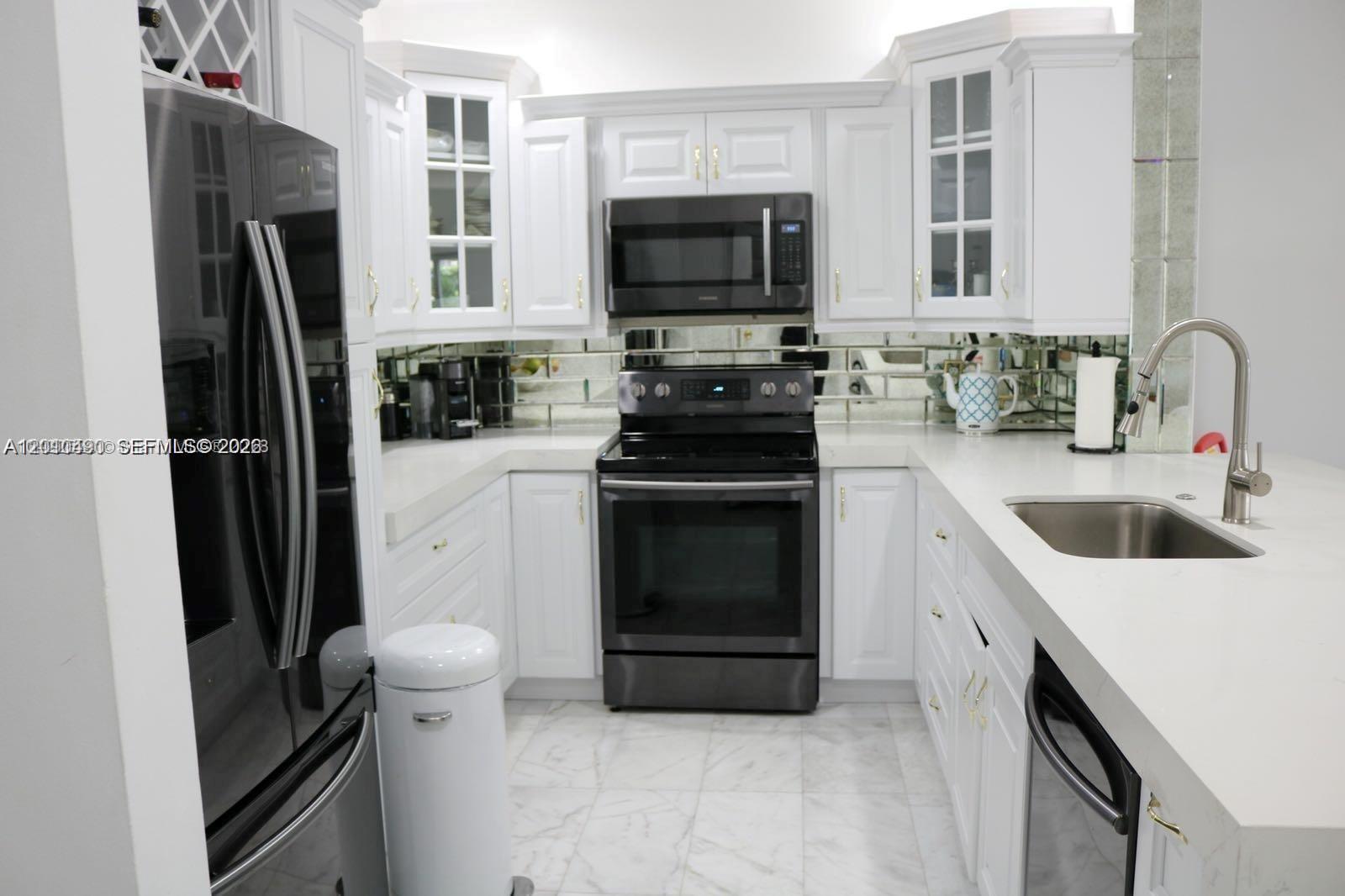 Photo of 21120 Jib Ct (21120), Aventura, Florida, 33180 -