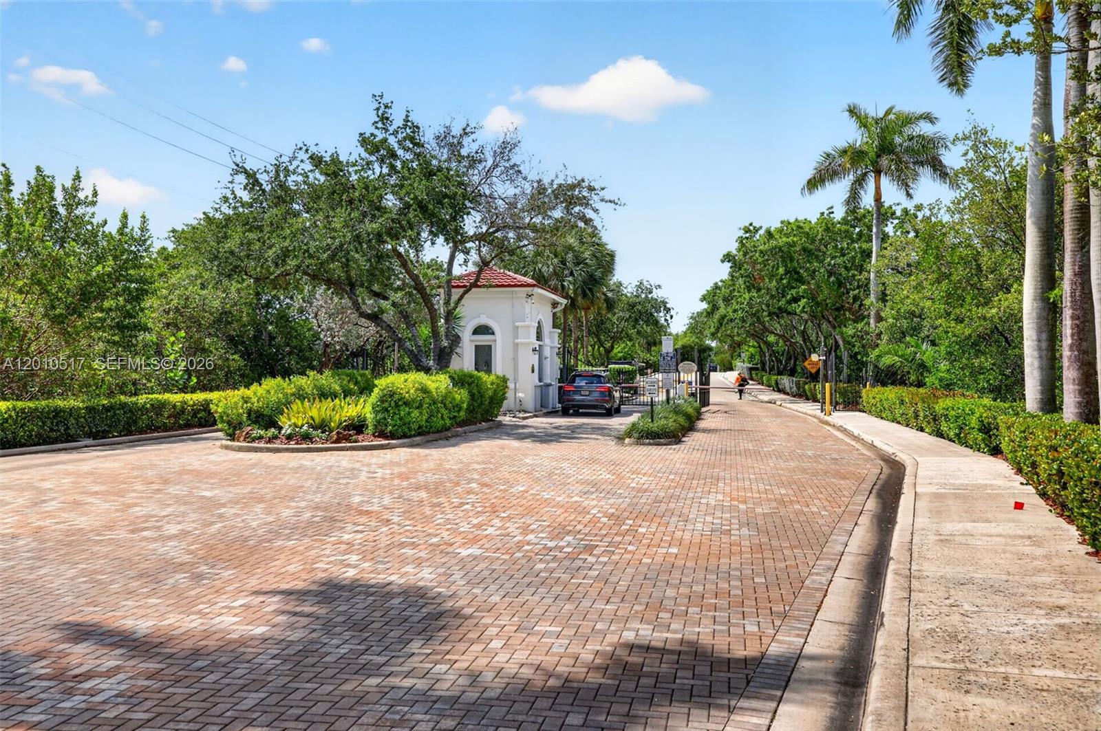 Photo of 1581 Yellowheart Way  (1581), Hollywood, Florida, 33019 - 
