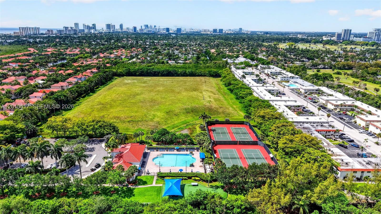 Photo of 1581 Yellowheart Way  (1581), Hollywood, Florida, 33019 - 