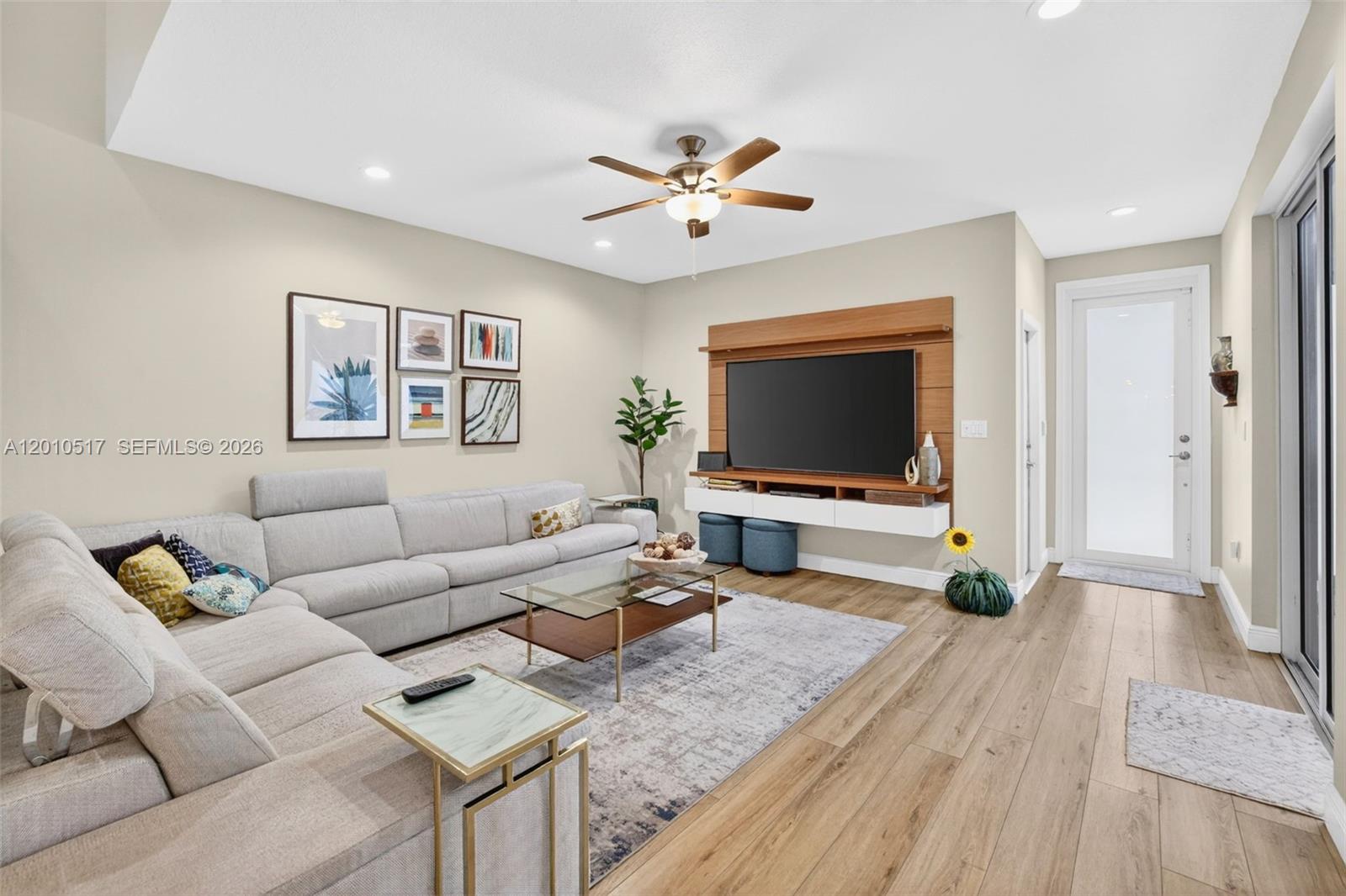 Photo of 1581 Yellowheart Way  (1581), Hollywood, Florida, 33019 - 