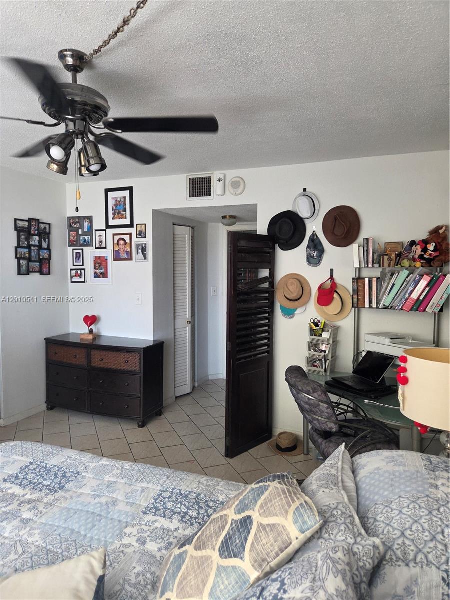 Photo of 1817 Ocean Dr  #325, Hallandale Beach, Florida, 33009 - 