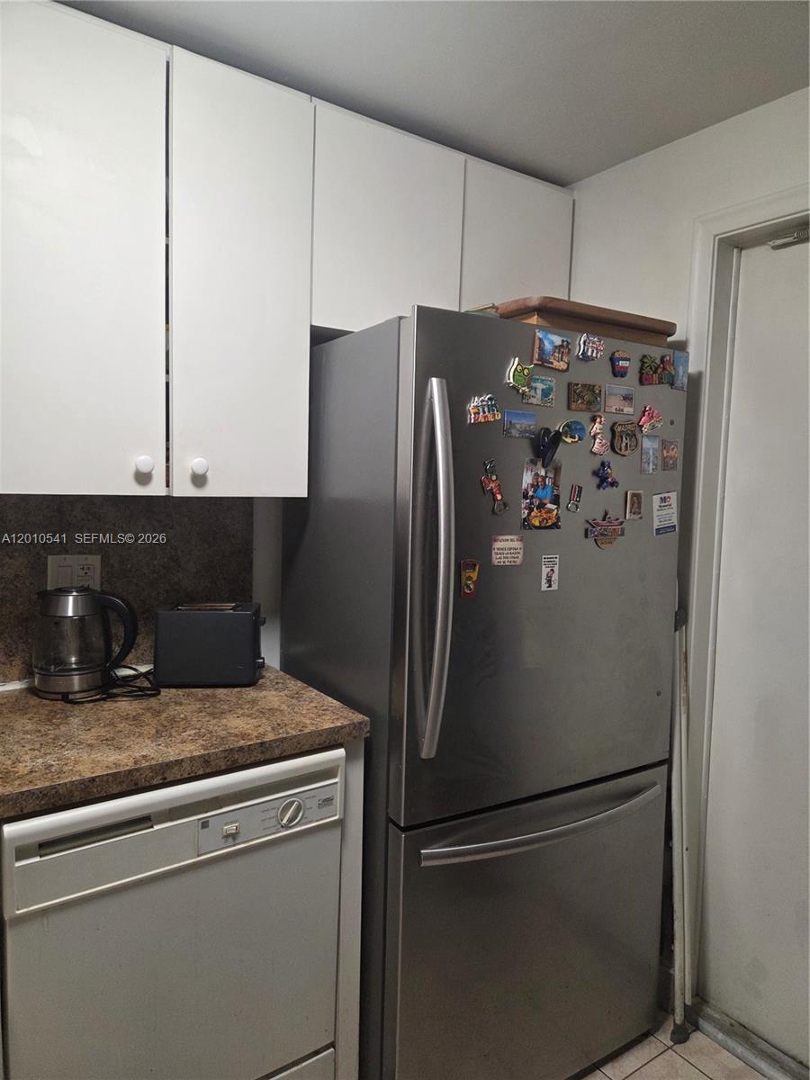 Photo of 1817 Ocean Dr  #325, Hallandale Beach, Florida, 33009 - 