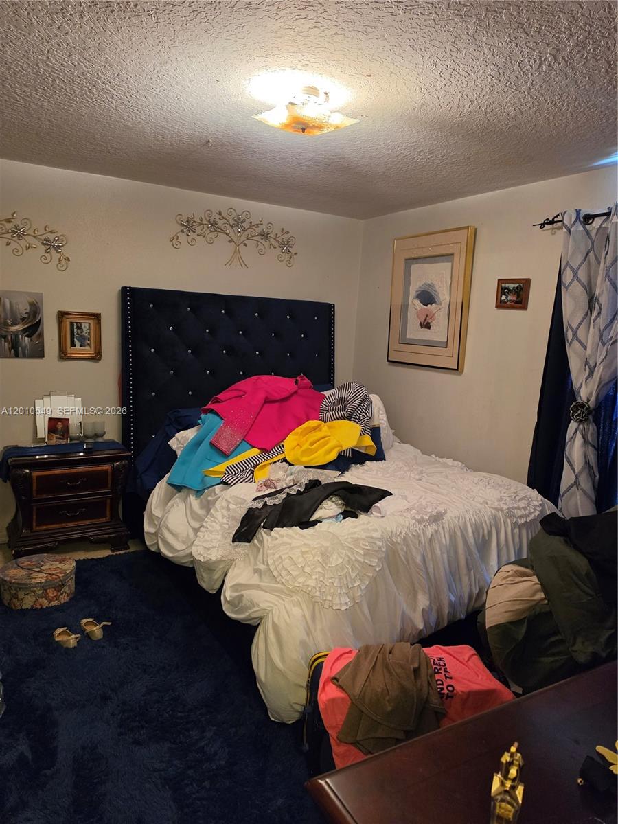 2637 4 / 2 2236 sq. ft. $ 2026-04-30 0 Photo