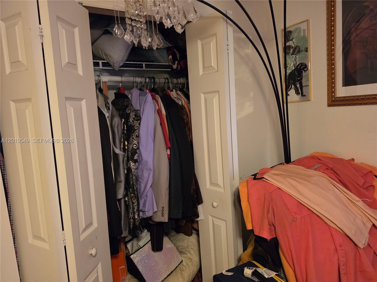 2637 4 / 2 2236 sq. ft. $ 2026-04-30 0 Photo