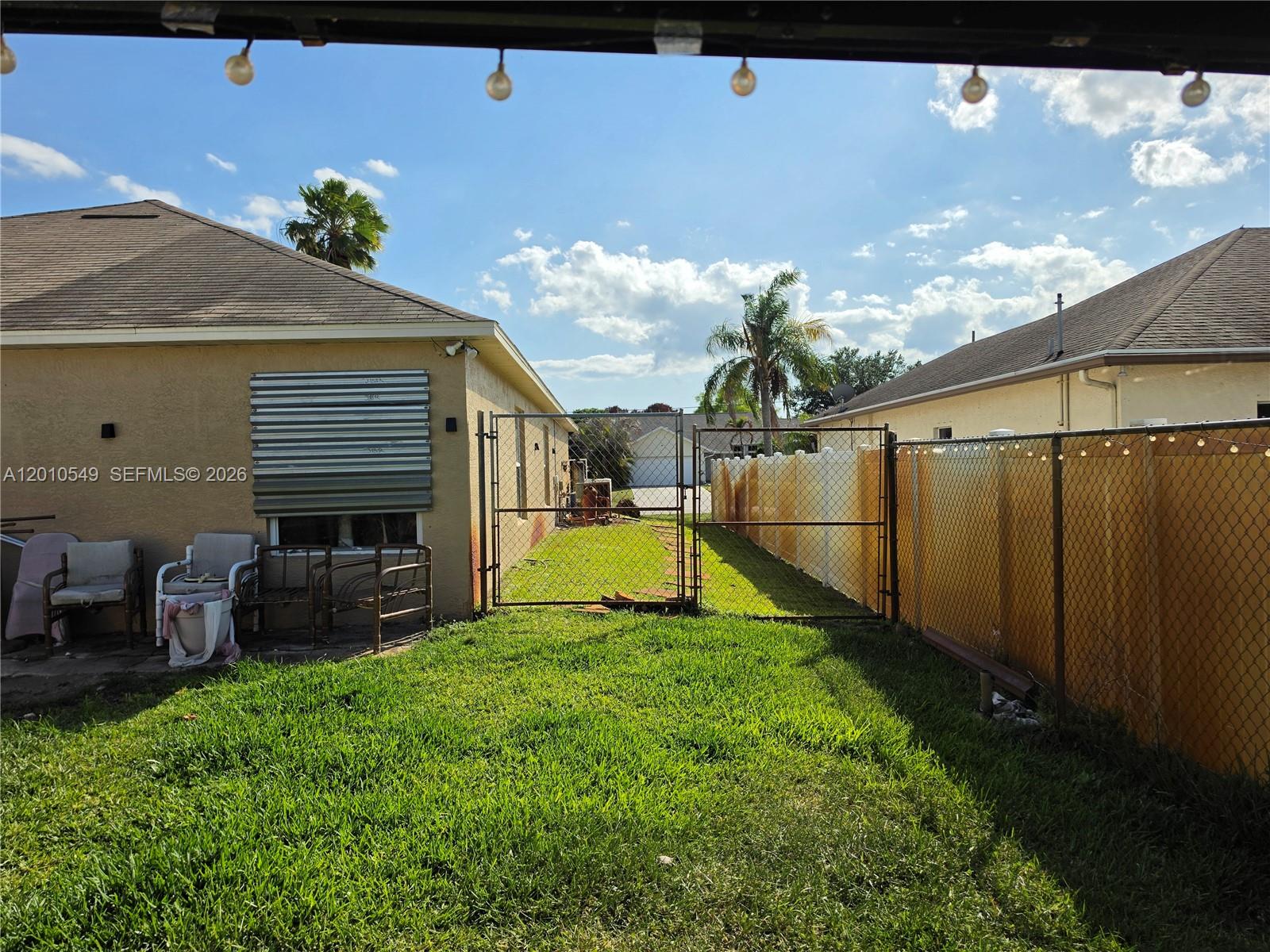 2637 4 / 2 2236 sq. ft. $ 2026-04-30 0 Photo