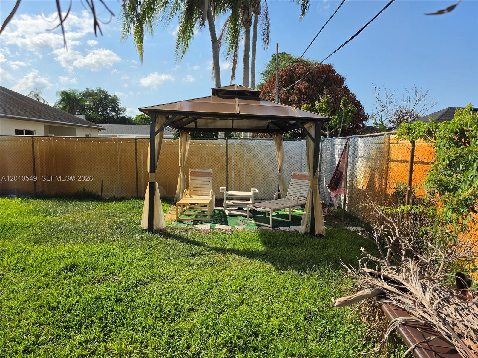 2637 4 / 2 2236 sq. ft. $ 2026-04-30 0 Photo