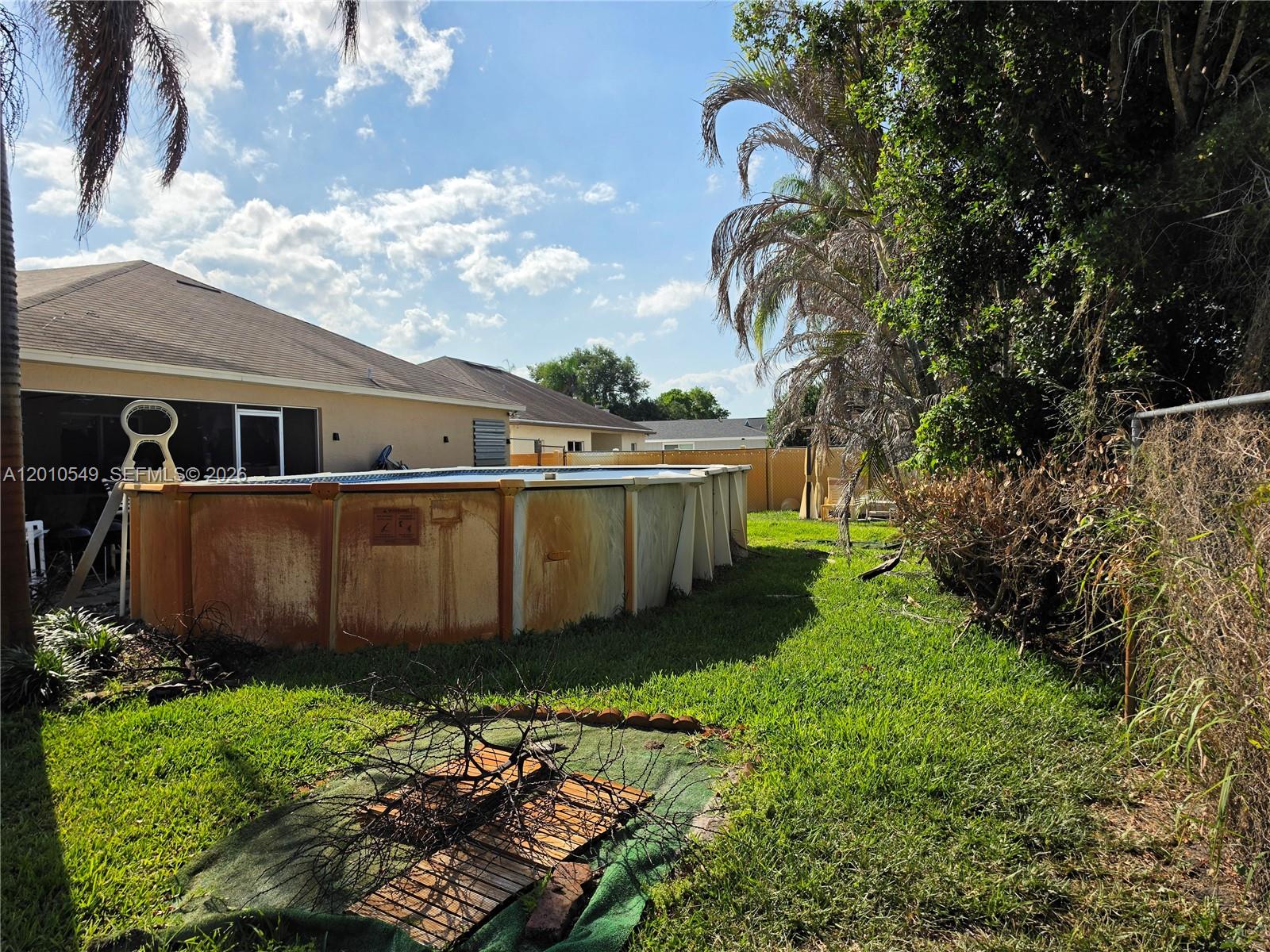 2637 4 / 2 2236 sq. ft. $ 2026-04-30 0 Photo