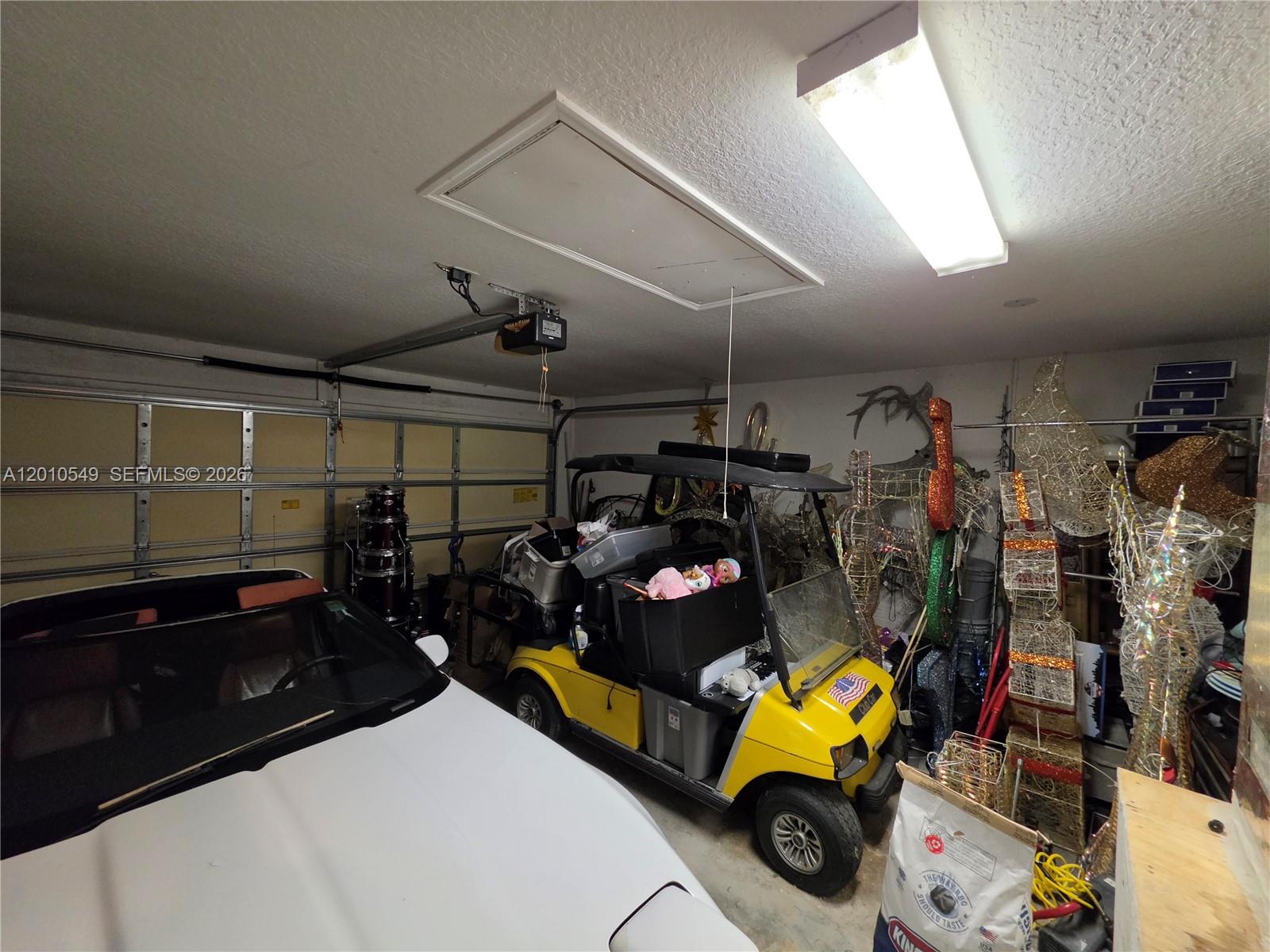 2637 4 / 2 2236 sq. ft. $ 2026-04-30 0 Photo
