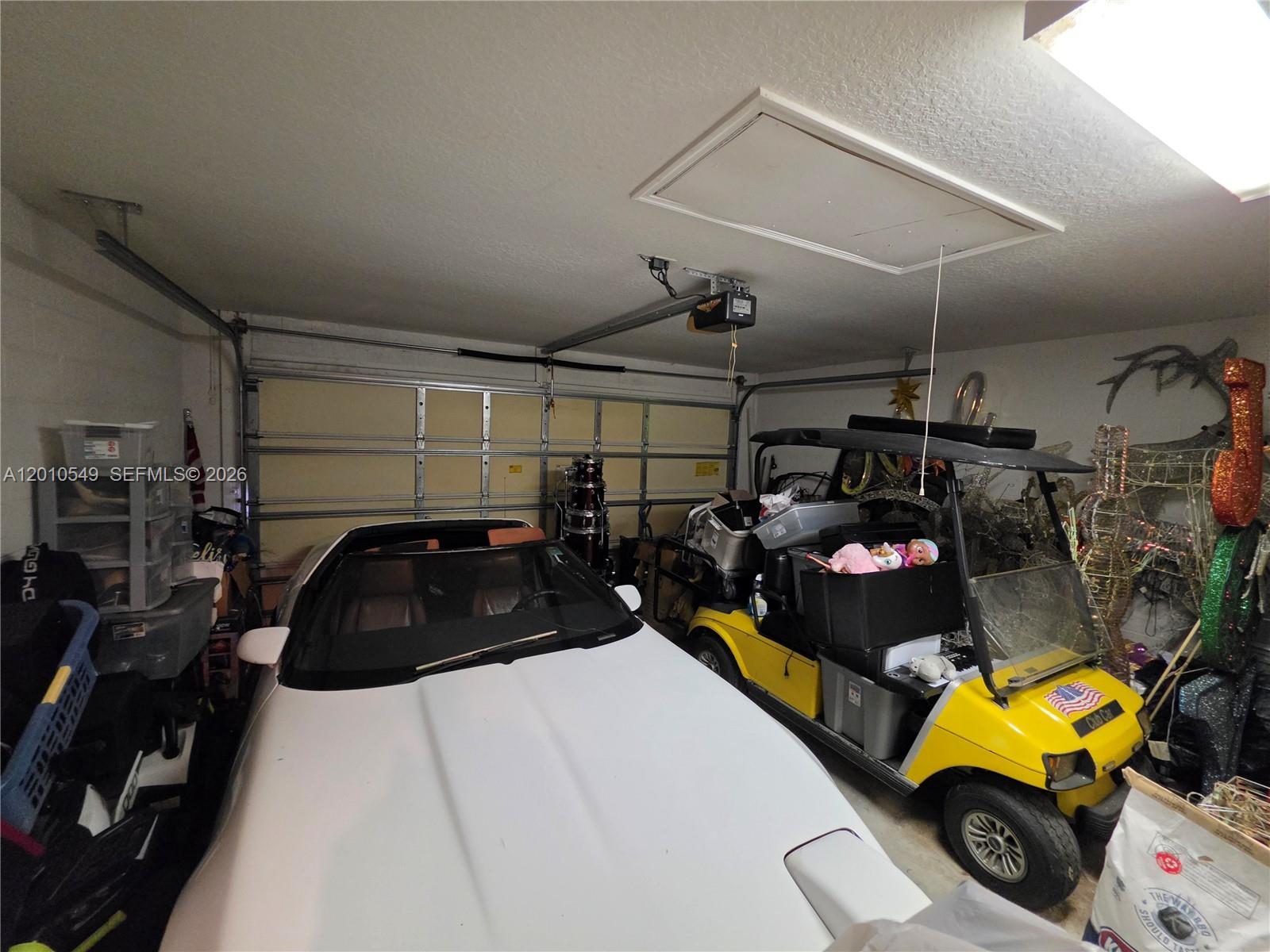 2637 4 / 2 2236 sq. ft. $ 2026-04-30 0 Photo