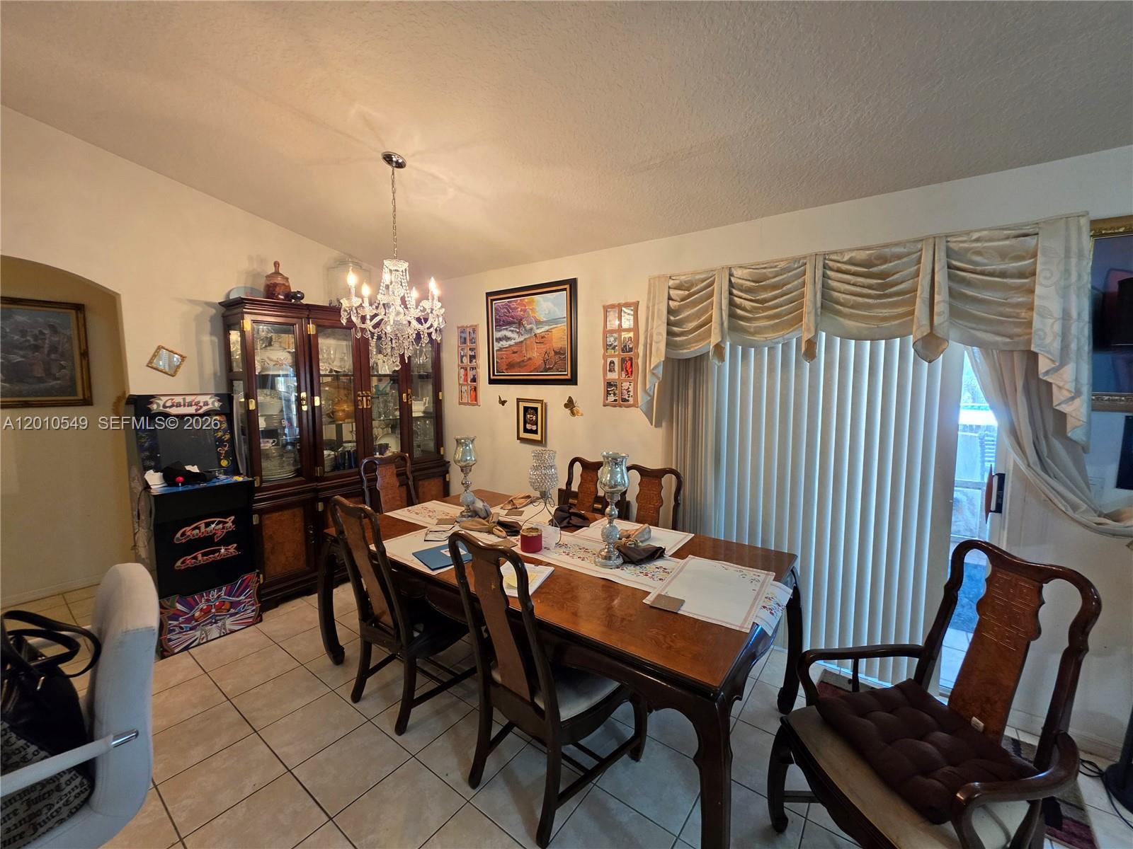 2637 4 / 2 2236 sq. ft. $ 2026-04-30 0 Photo