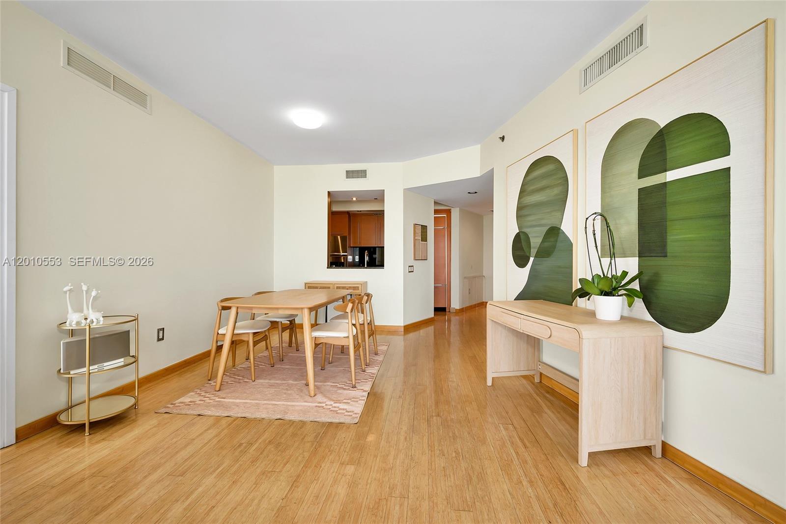 Photo of 450 Alton Rd #2810, Miami Beach, Florida, 33139 -