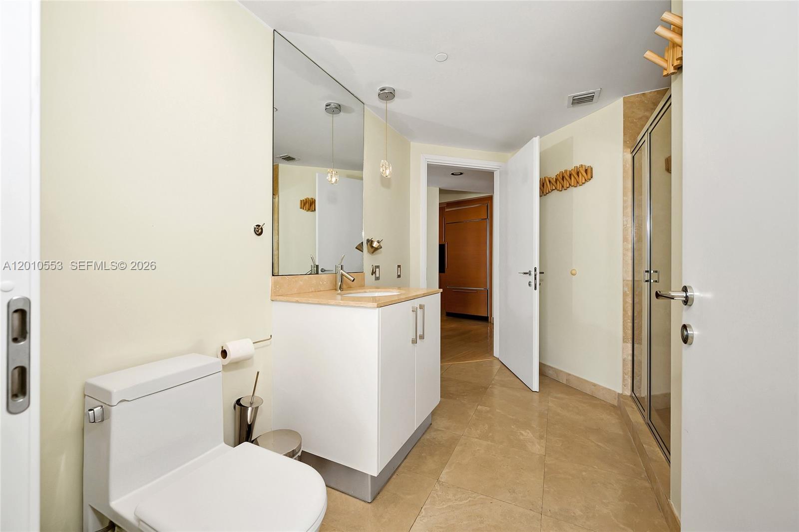 Photo of 450 Alton Rd #2810, Miami Beach, Florida, 33139 -