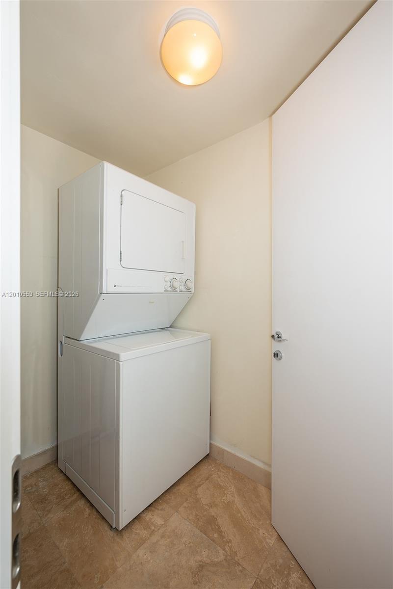 Photo of 450 Alton Rd #2810, Miami Beach, Florida, 33139 -