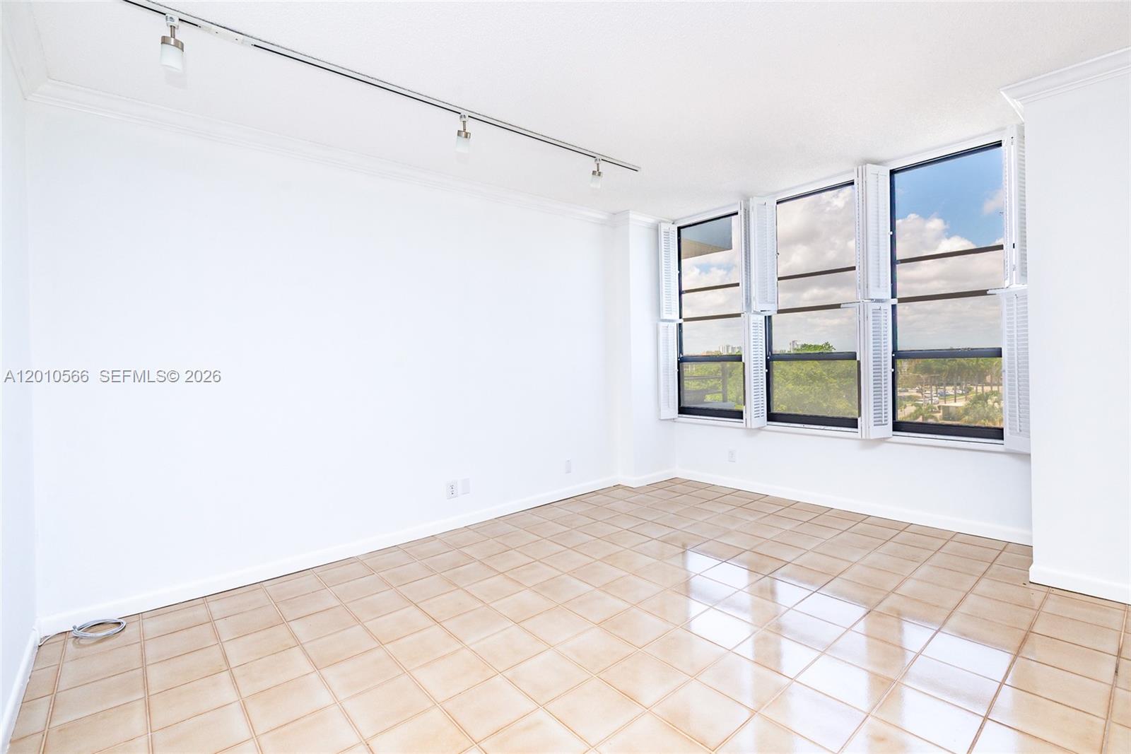 Photo of 600 Three Islands Blvd  #402, Hallandale Beach, Florida, 33009 - 