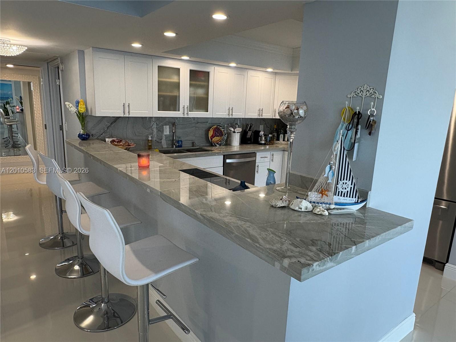 Photo of 2030 Ocean Dr  #1812, Hallandale Beach, Florida, 33009 - 