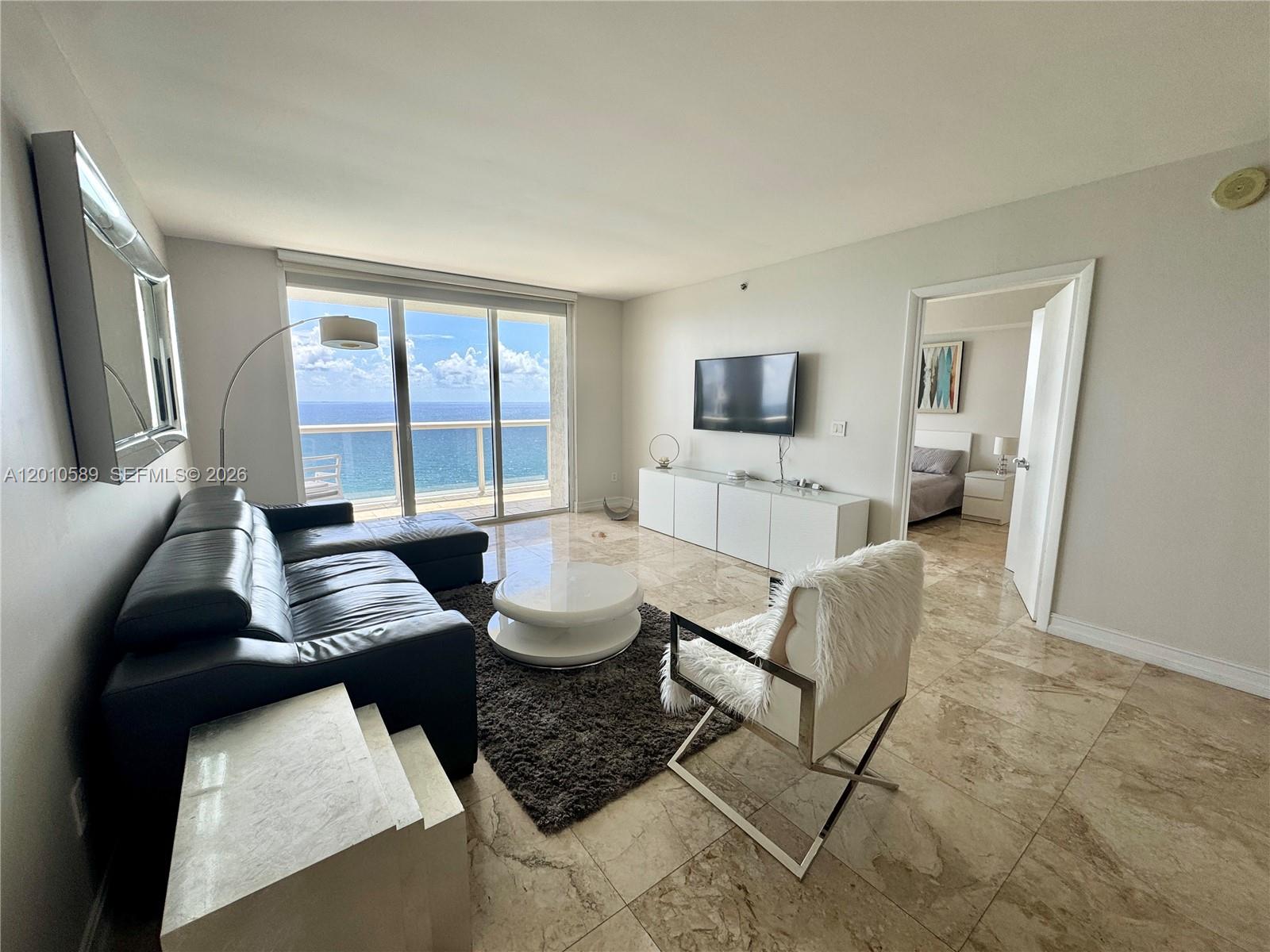 2602 3 / 3 1841 sq. ft. $ 2026-04-30 0 Photo