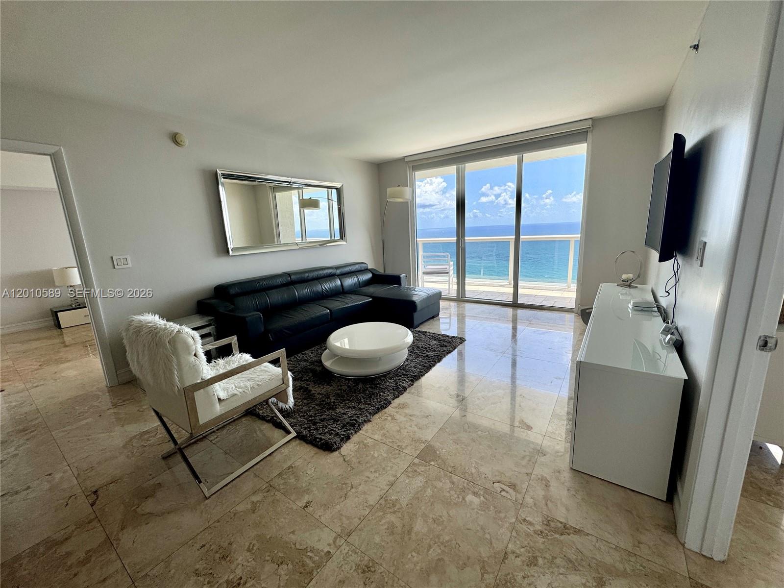 2602 3 / 3 1841 sq. ft. $ 2026-04-30 0 Photo