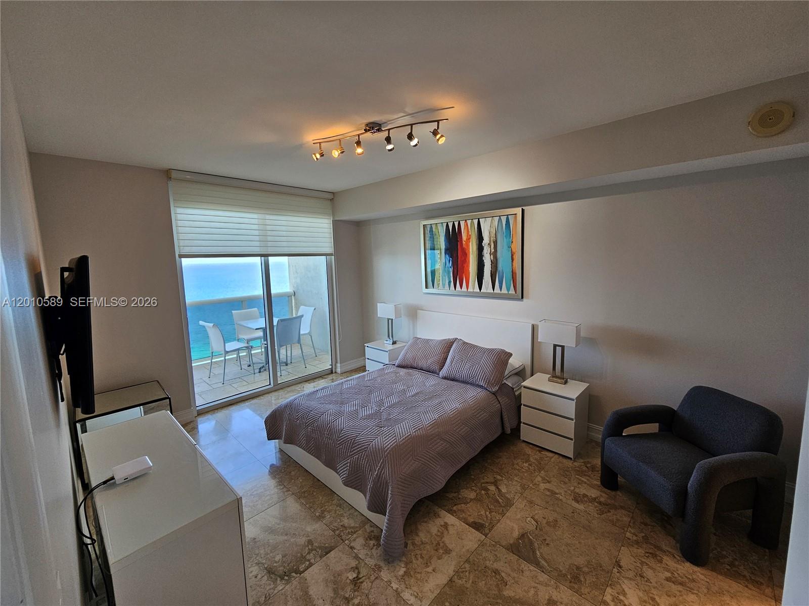 2602 3 / 3 1841 sq. ft. $ 2026-04-30 0 Photo