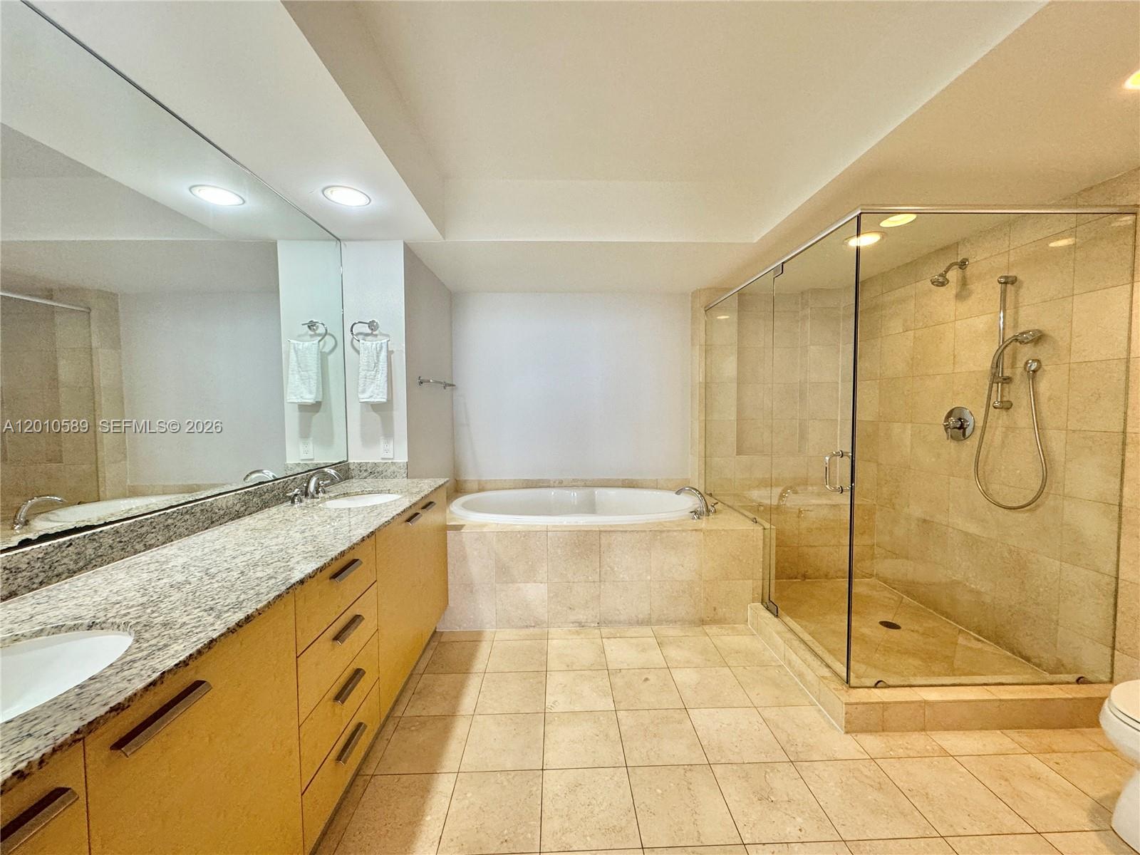 2602 3 / 3 1841 sq. ft. $ 2026-04-30 0 Photo