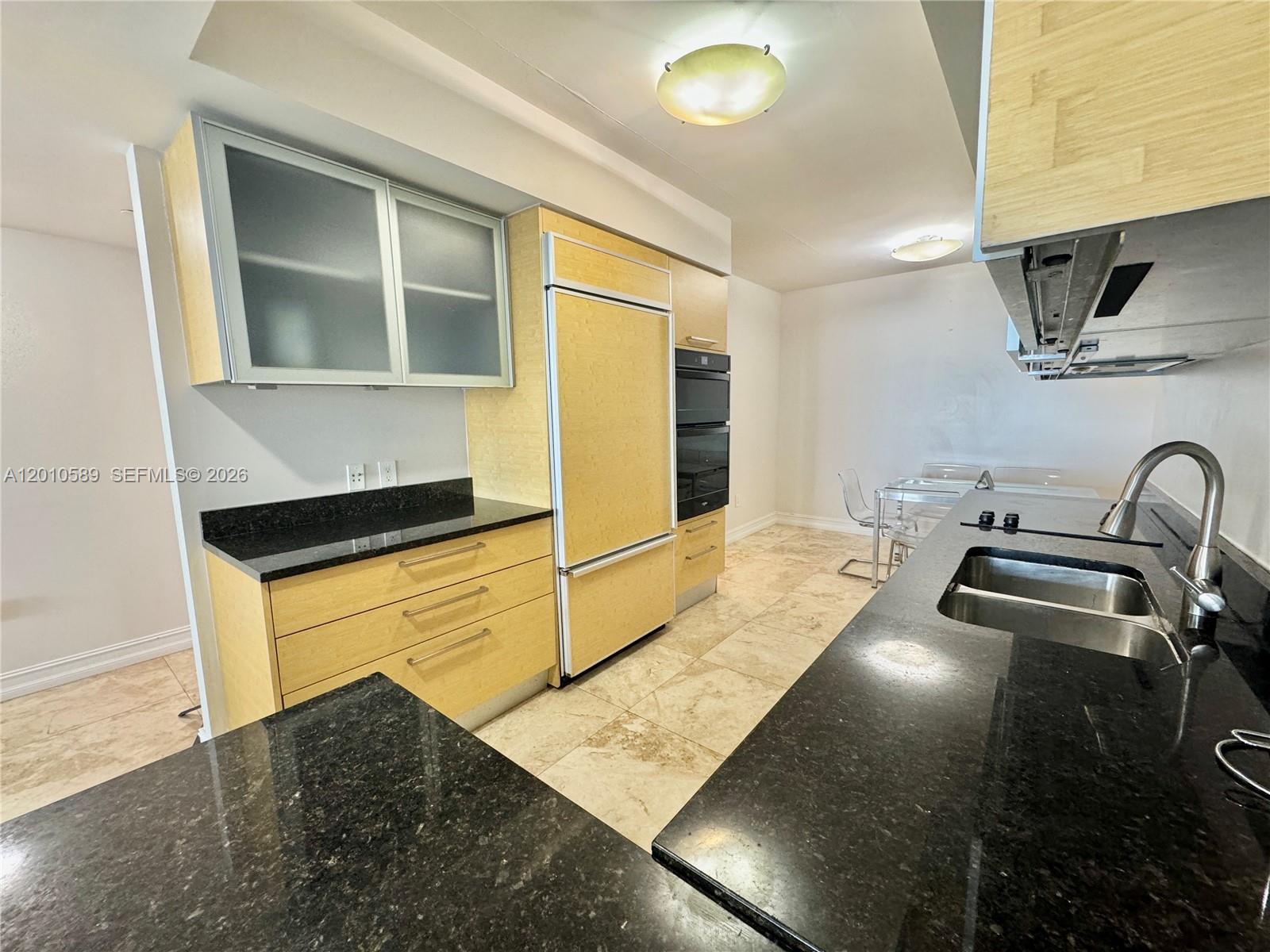 2602 3 / 3 1841 sq. ft. $ 2026-04-30 0 Photo