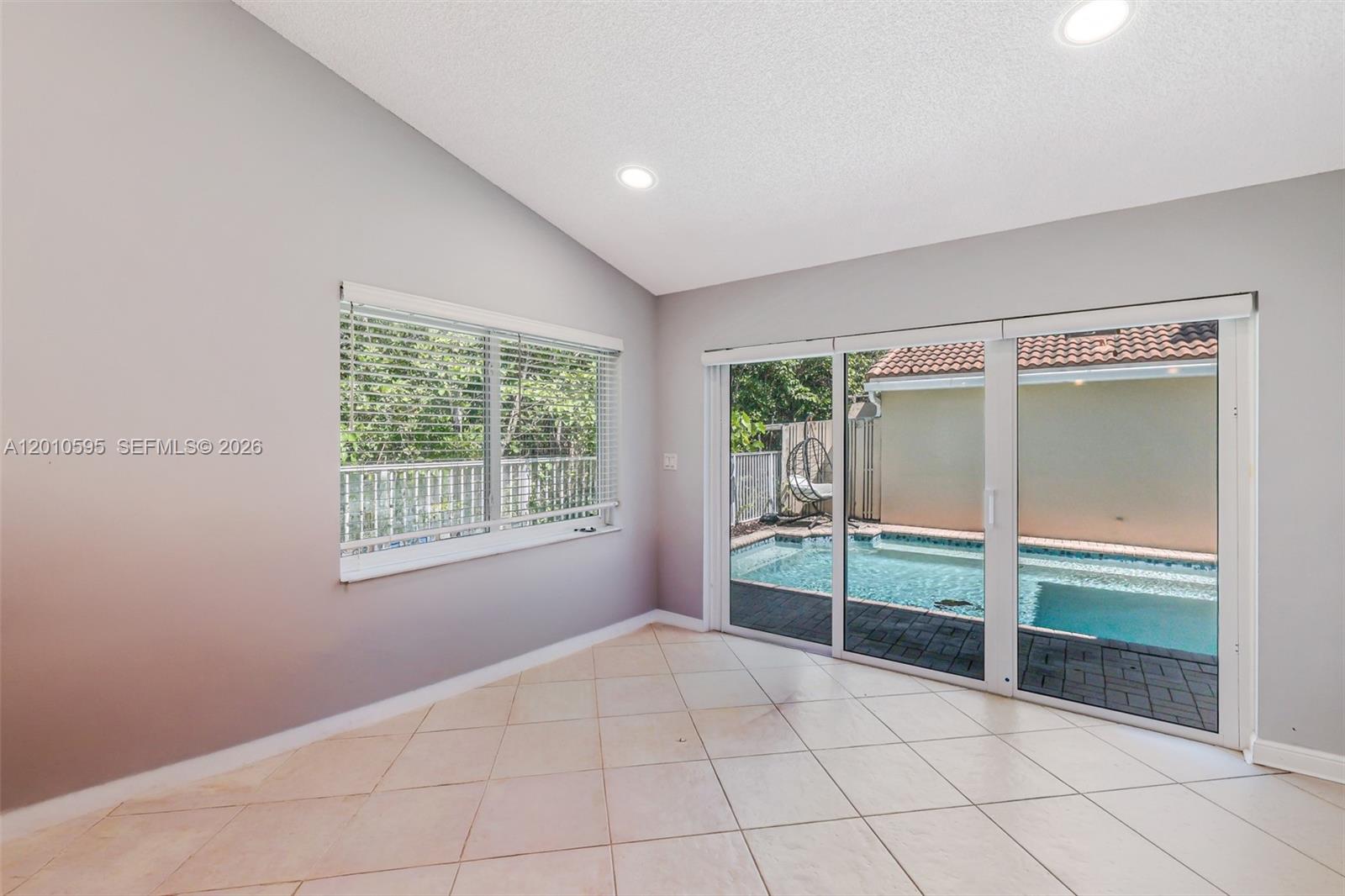 Photo of 1065 Weeping Willow Way  (1065), Hollywood, Florida, 33019 - 