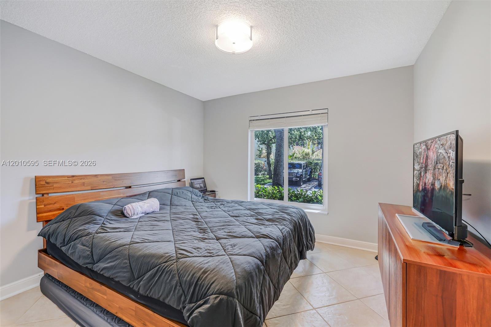 Photo of 1065 Weeping Willow Way  (1065), Hollywood, Florida, 33019 - 