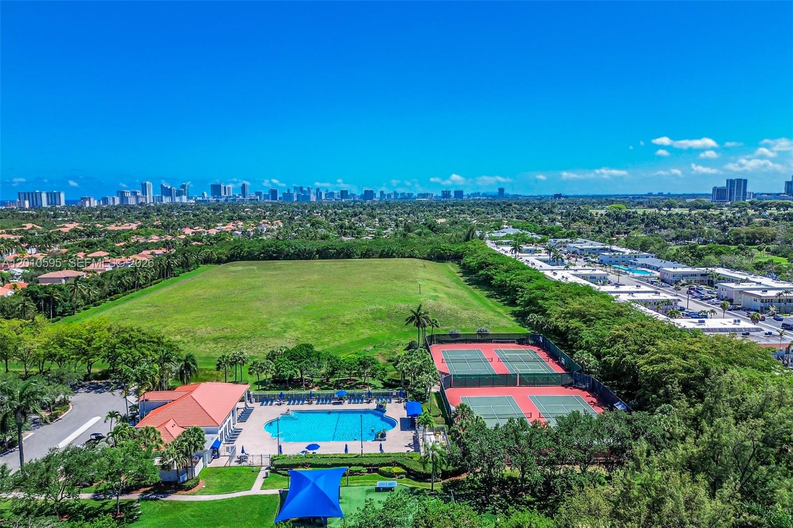 Photo of 1065 Weeping Willow Way  (1065), Hollywood, Florida, 33019 - 