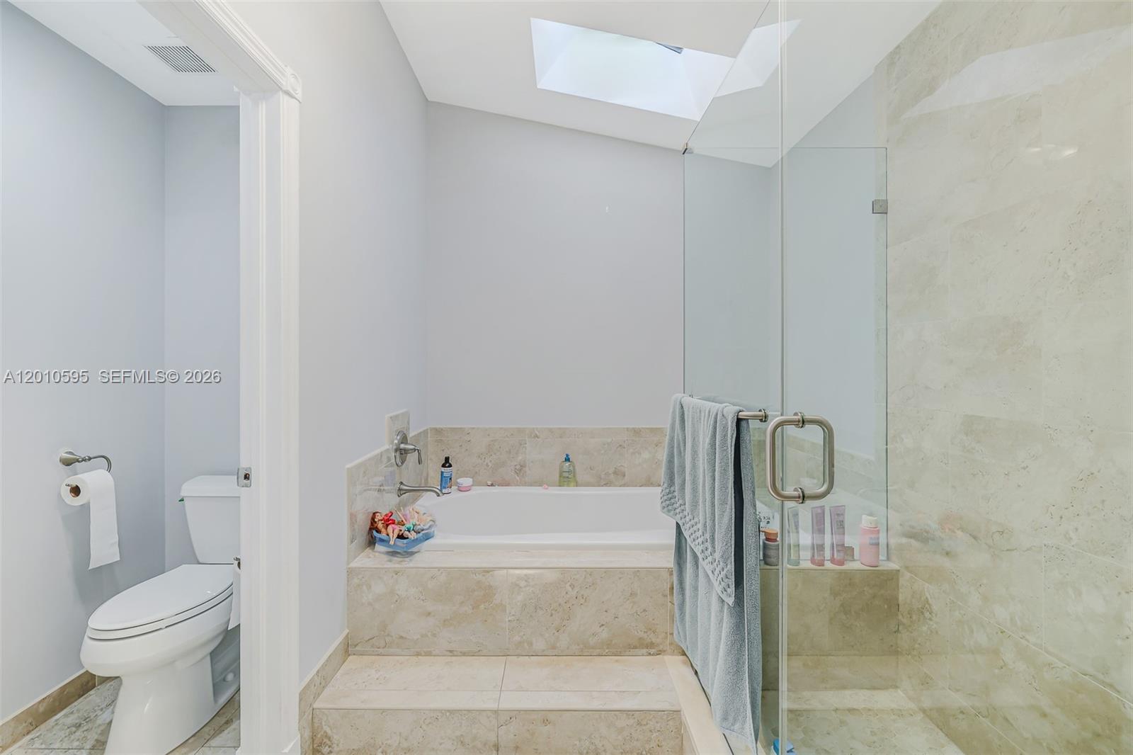 Photo of 1065 Weeping Willow Way  (1065), Hollywood, Florida, 33019 - 