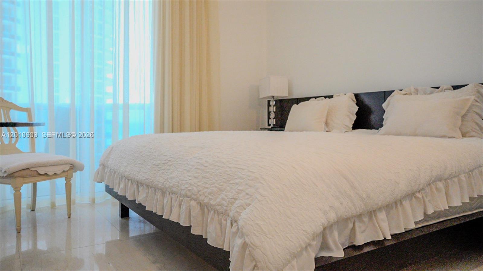 1102 3 / 4 1979 sq. ft. $ 2026-04-30 0 Photo