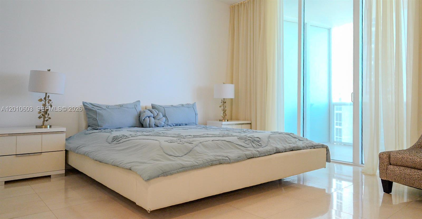 1102 3 / 4 1979 sq. ft. $ 2026-04-30 0 Photo