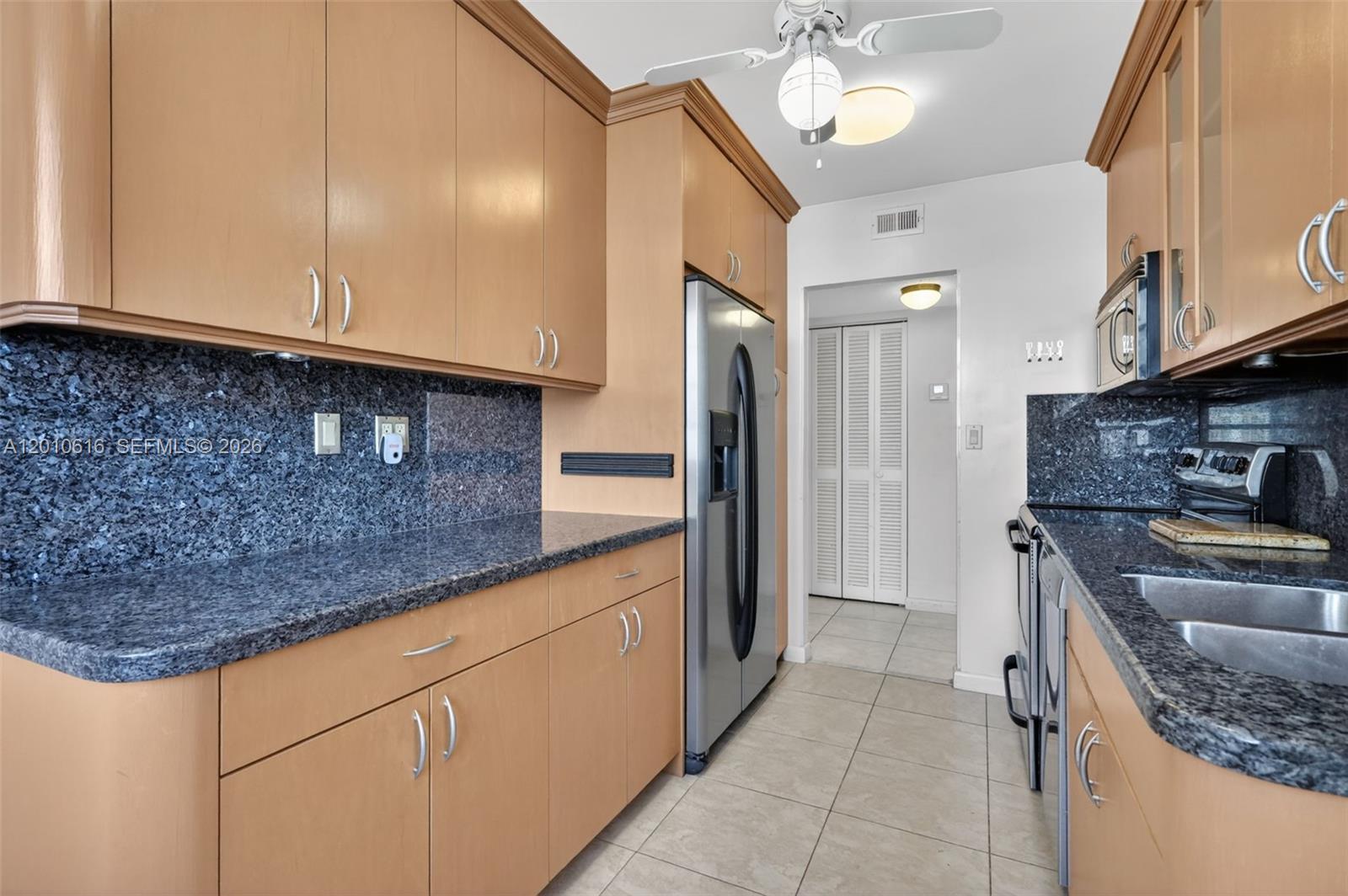 Photo of 1849 Ocean Dr  #1402, Hallandale Beach, Florida, 33009 - 