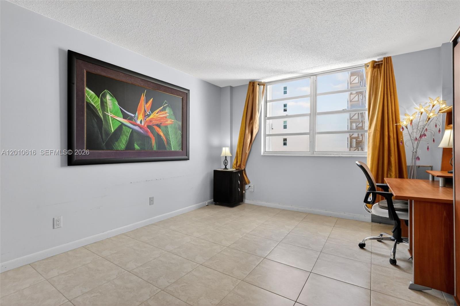 Photo of 1849 Ocean Dr  #1402, Hallandale Beach, Florida, 33009 - 