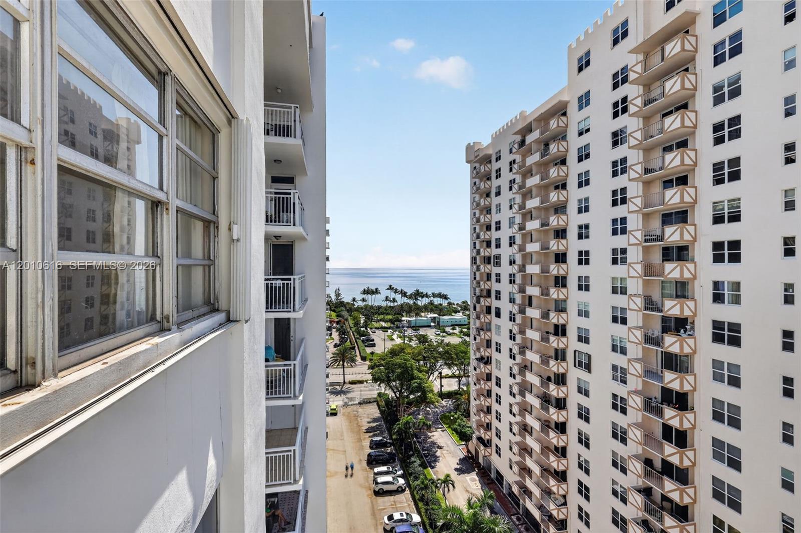 Photo of 1849 Ocean Dr  #1402, Hallandale Beach, Florida, 33009 - 