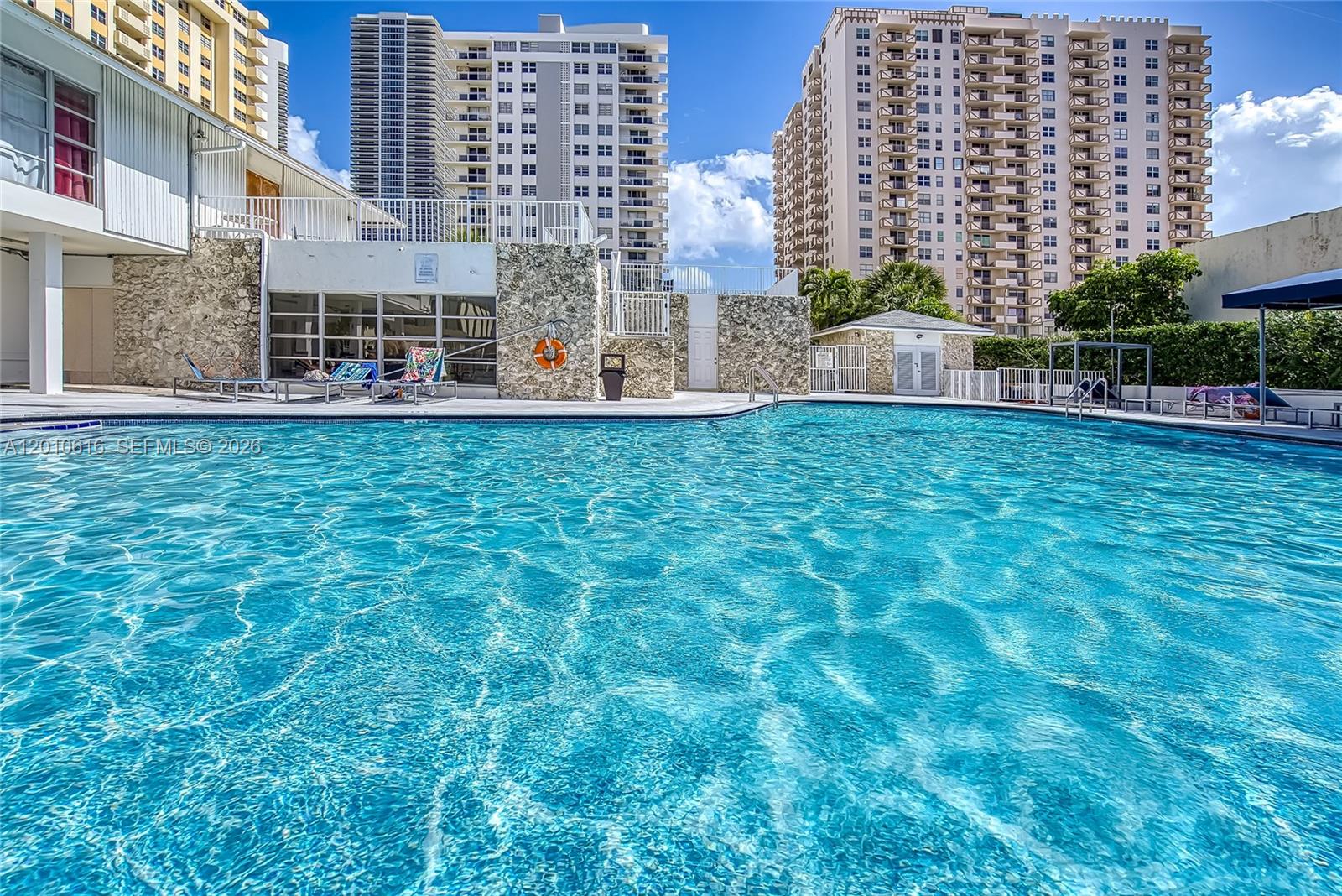 Photo of 1849 Ocean Dr  #1402, Hallandale Beach, Florida, 33009 - 